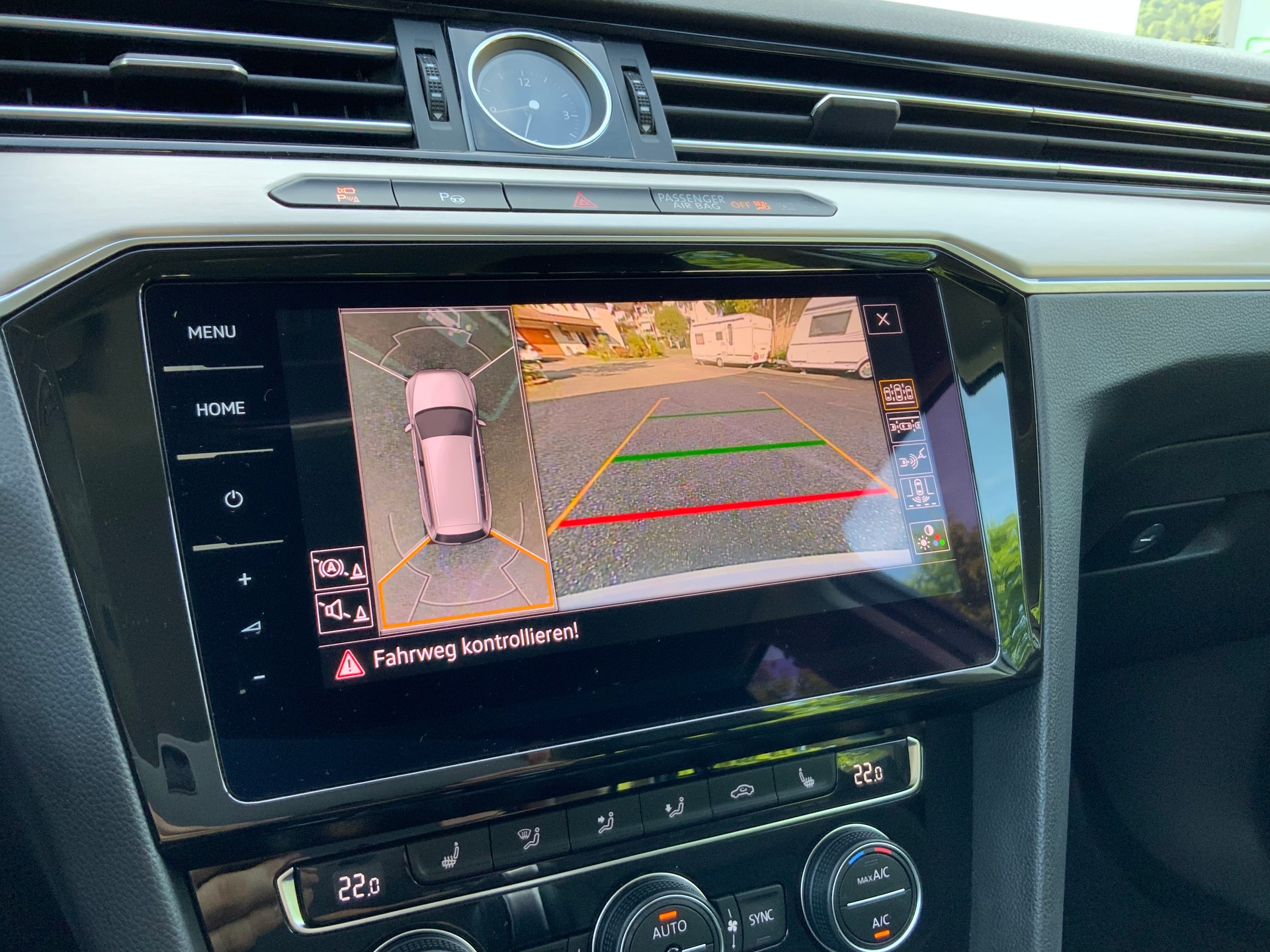 VW Passat Variant 2.0 TDI BMT Highline DSG 4Motion-image-14