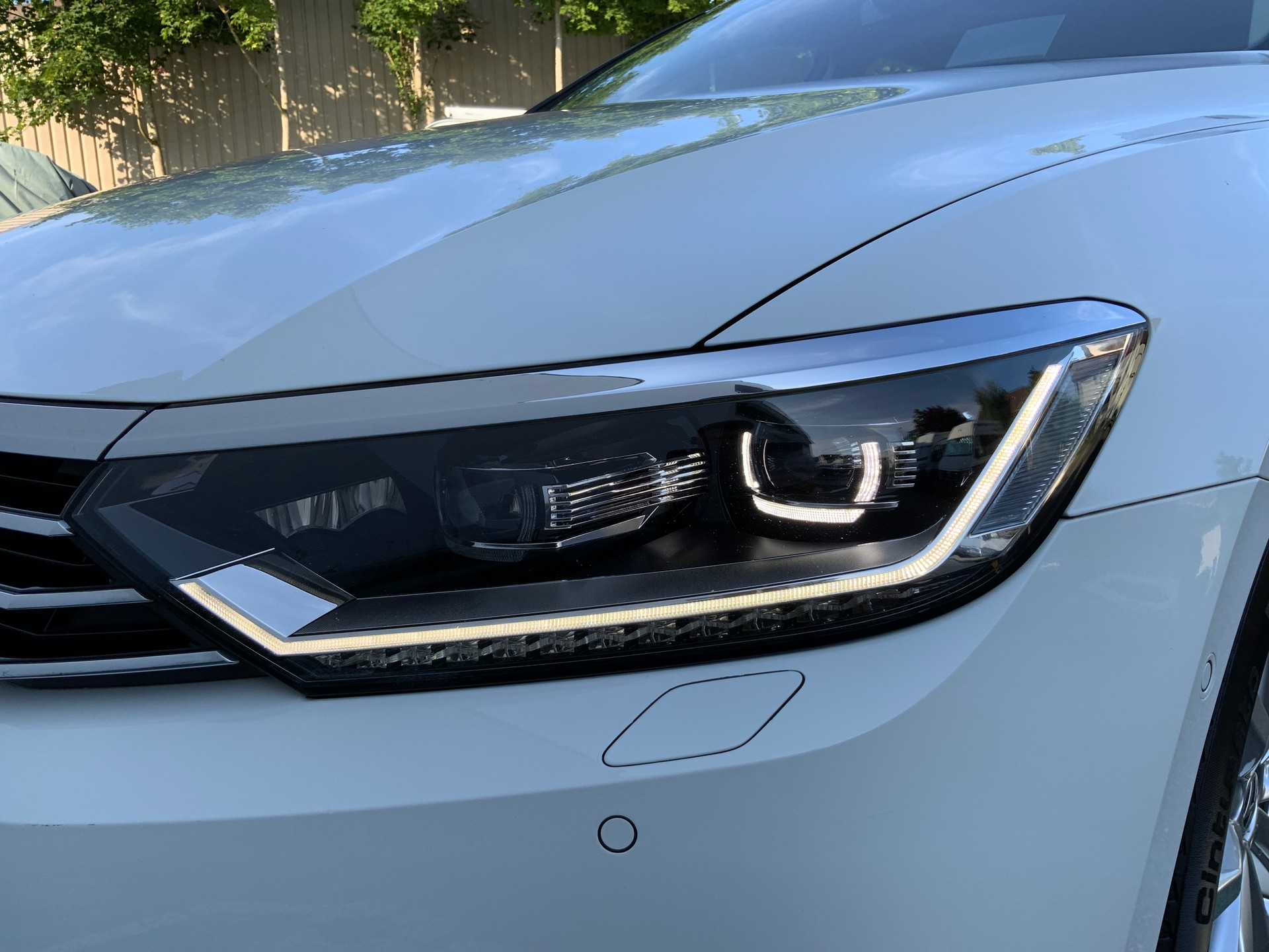 VW Passat Variant 2.0 TDI BMT Highline DSG 4Motion-image-7