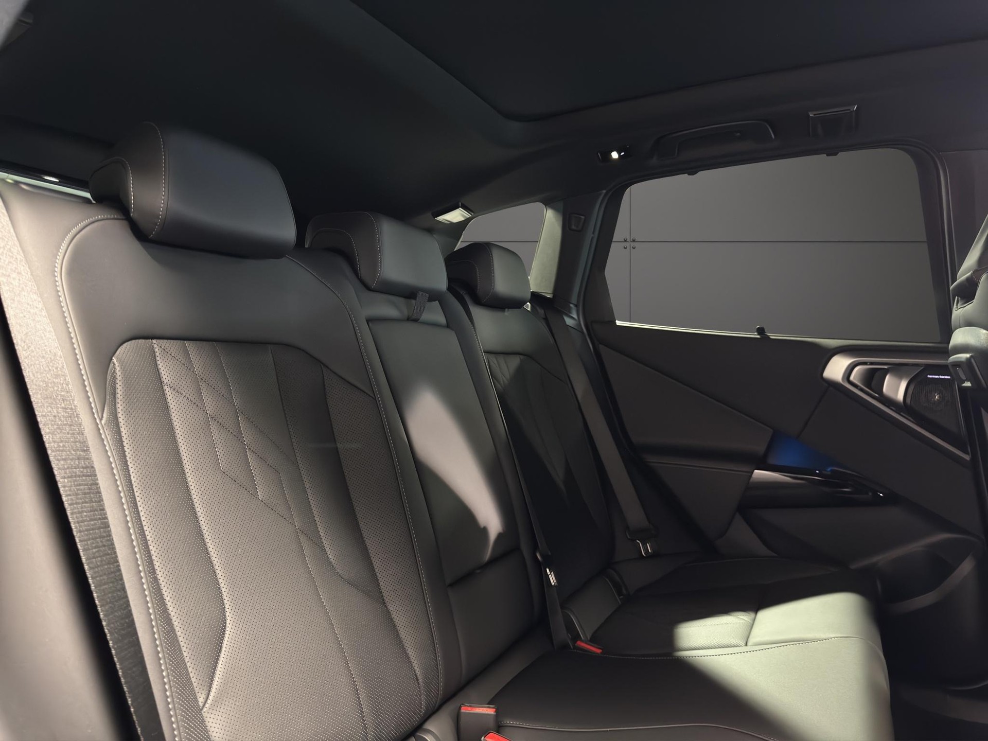 BMW X3 20d xDrive-image-16
