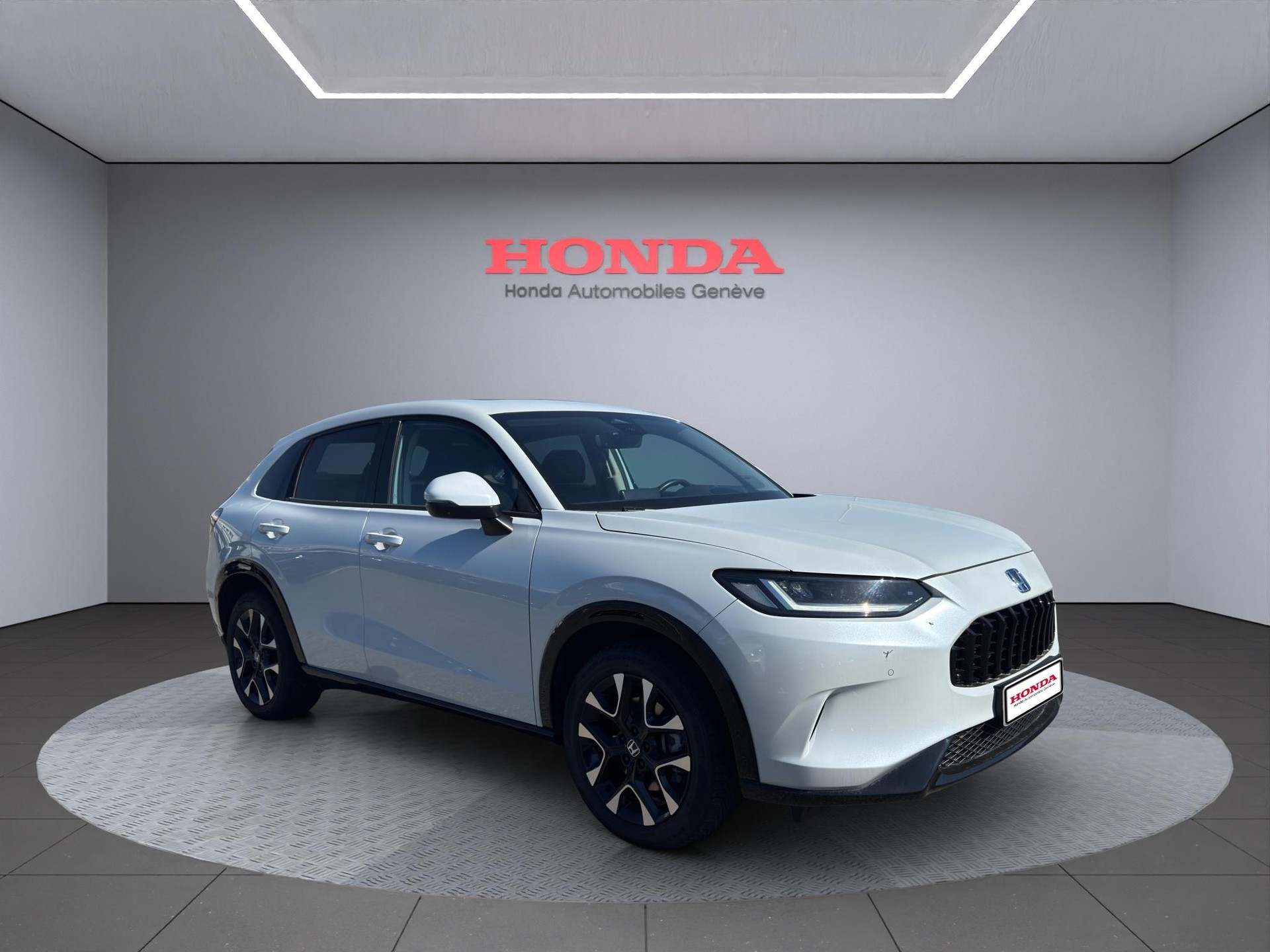 HONDA ZR-V 2.0 i-MMD Advance-showroom-element-1