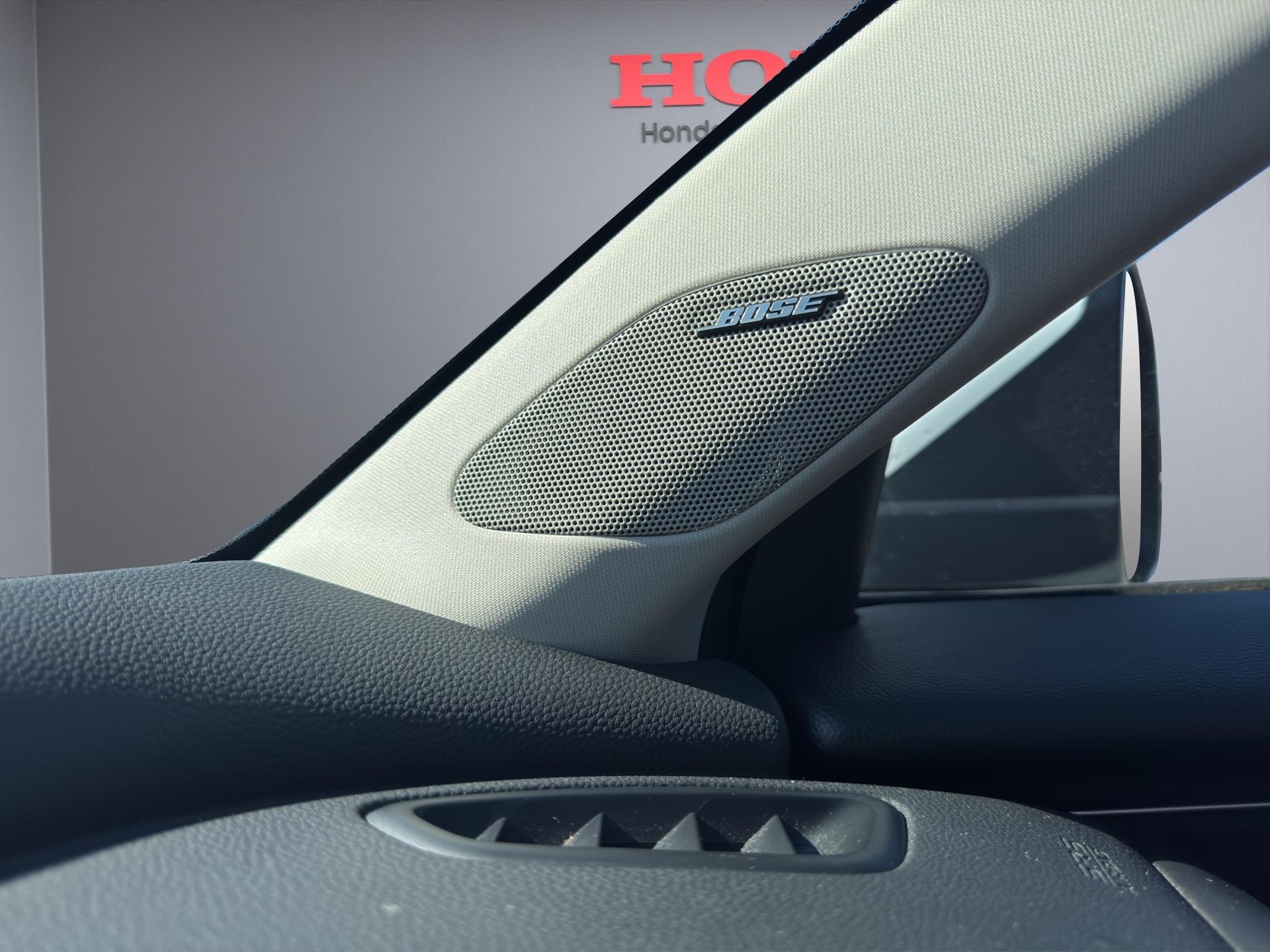 HONDA ZR-V 2.0 i-MMD Advance-image-16