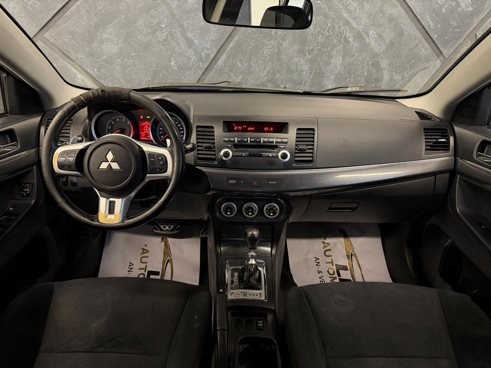 MITSUBISHI Lancer Sportback 2.0 Ralliart GS 4WD TC-SST-image-8