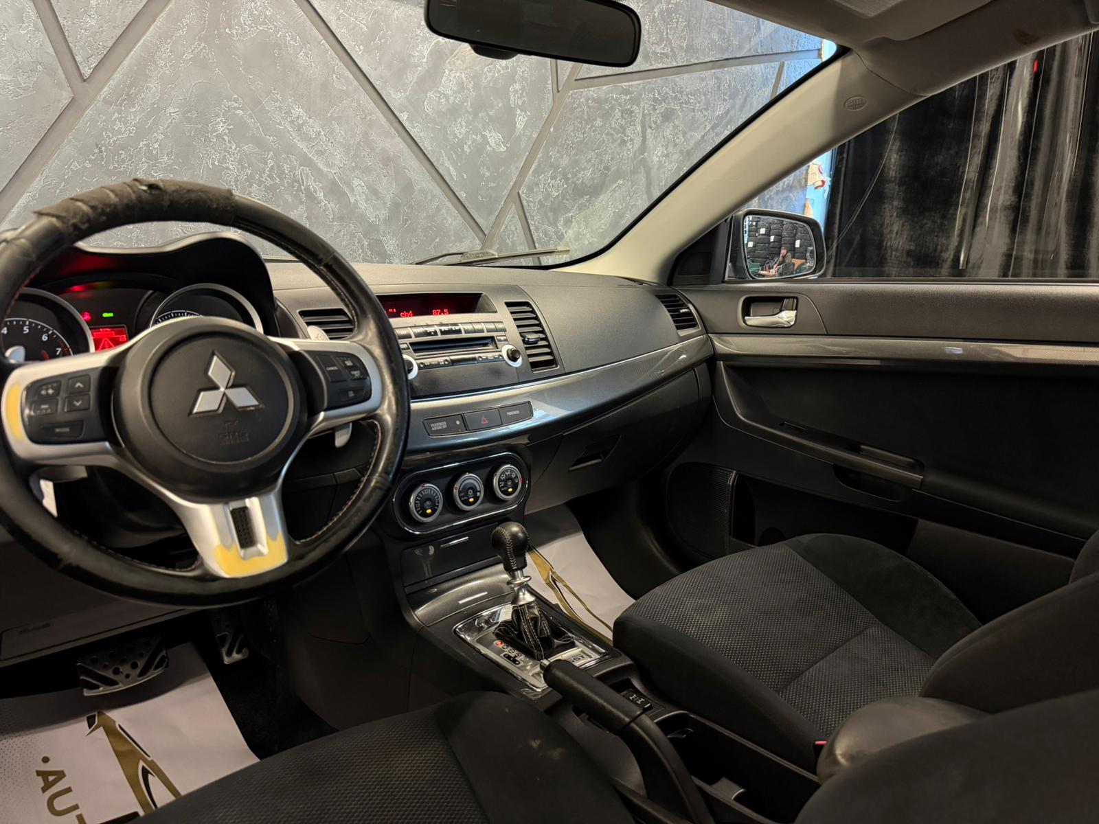MITSUBISHI Lancer Sportback 2.0 Ralliart GS 4WD TC-SST-image-9
