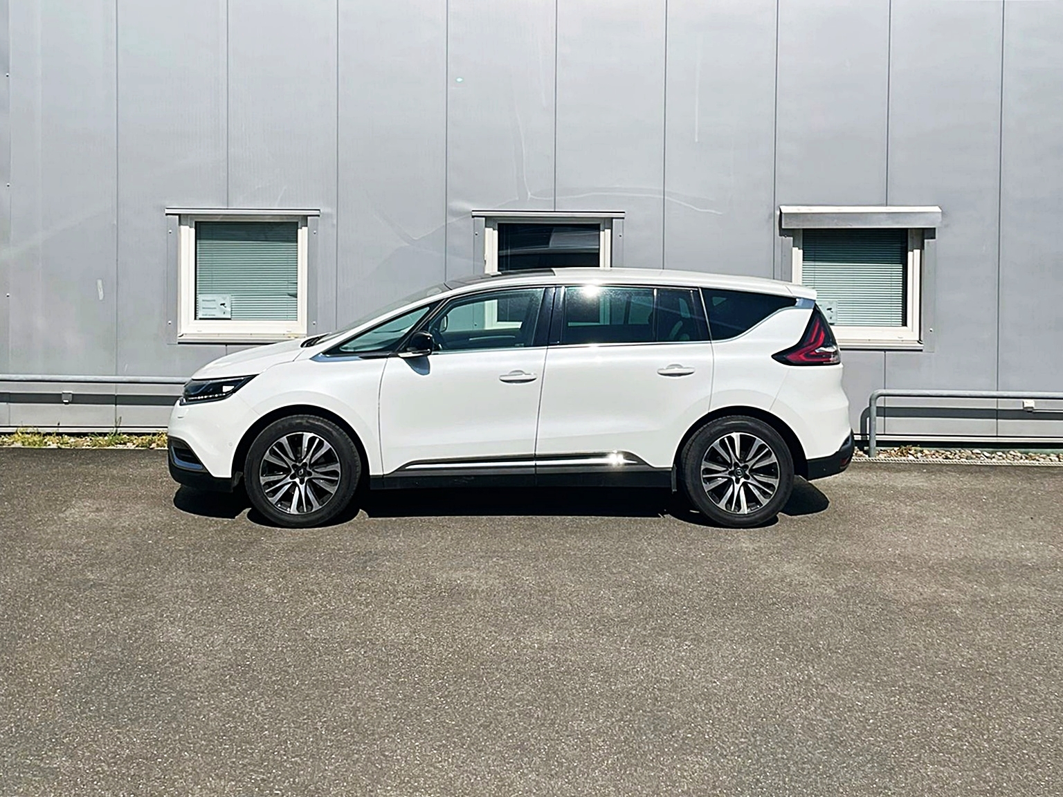 RENAULT Espace 1.6 dCi Initiale Paris EDC-image-2