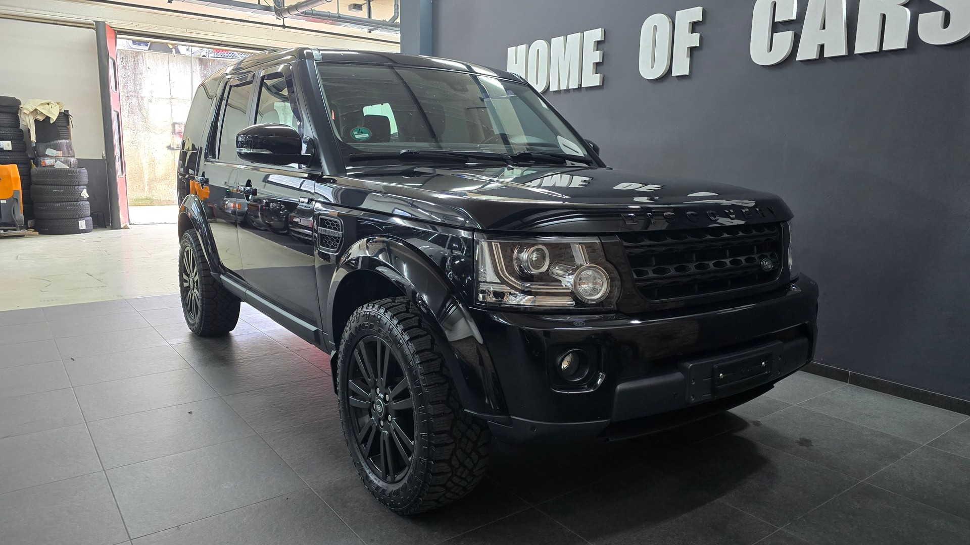 LAND ROVER Discovery 3.0 SDV6 HSE Automatic-image-15