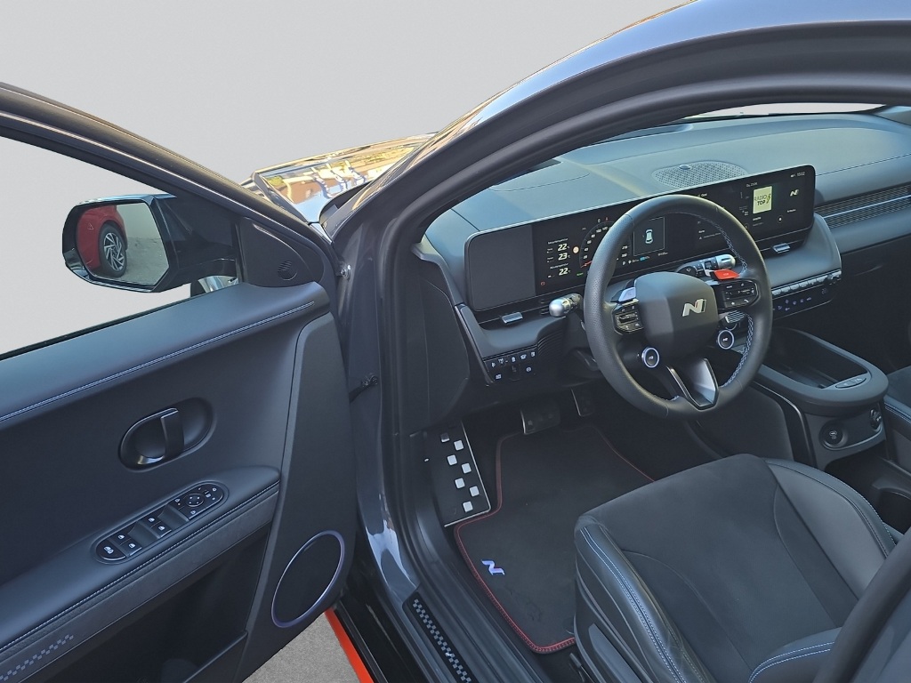 HYUNDAI Ioniq 5 N Electric 84 kWh 4WD-image-23