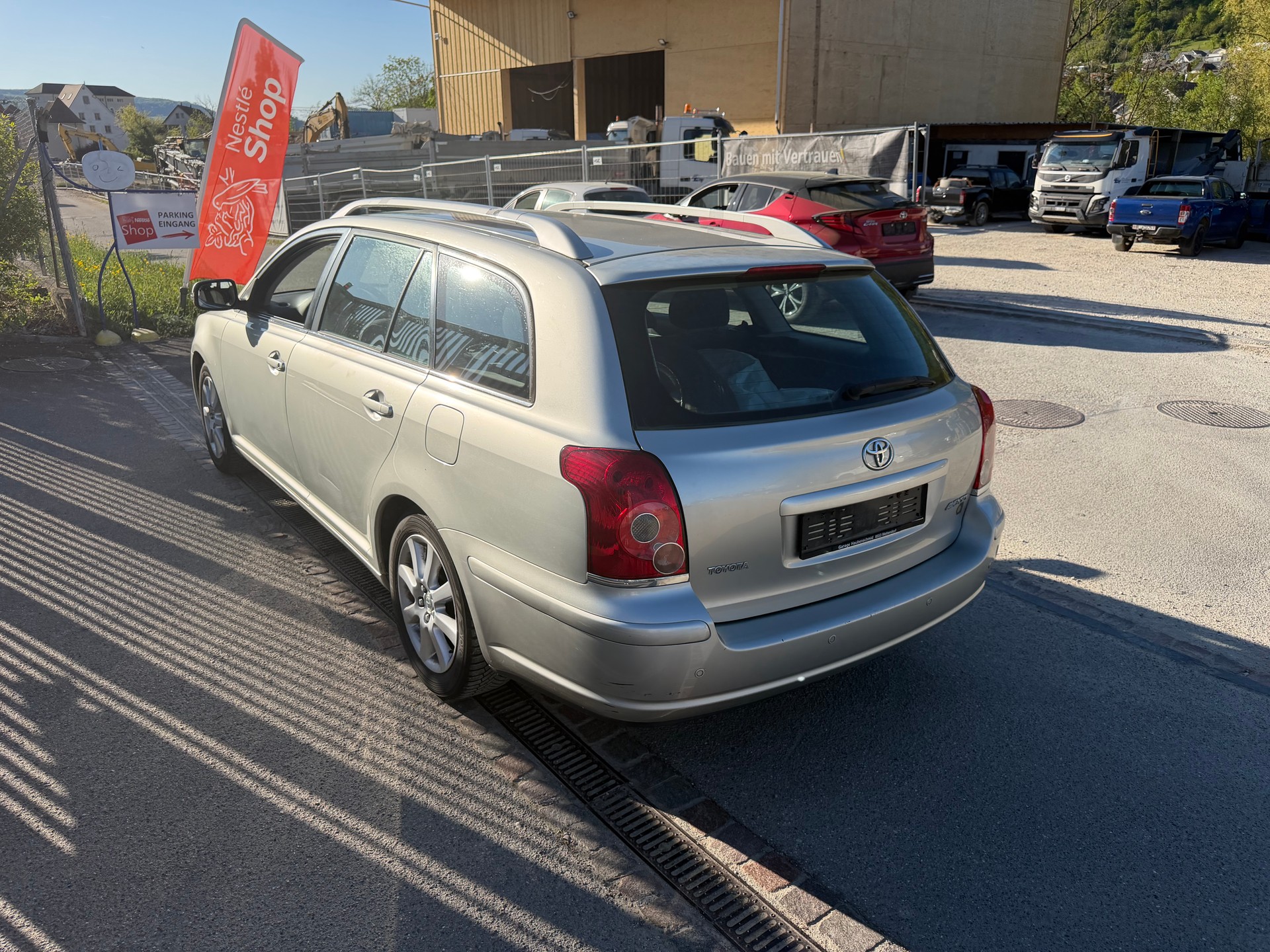TOYOTA Avensis 2.4 D4 VVT-i Linea Sol Sportswagon T-Step5-image-1