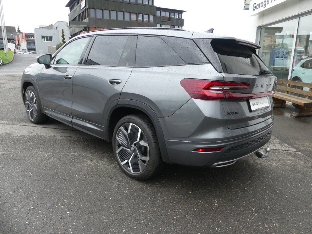 SKODA Kodiaq 1.5 TSI PHEV Sportline-showroom-element-1
