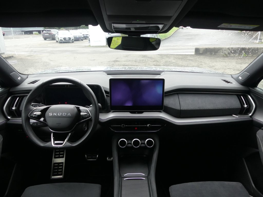 SKODA Kodiaq 1.5 TSI PHEV Sportline-image-8