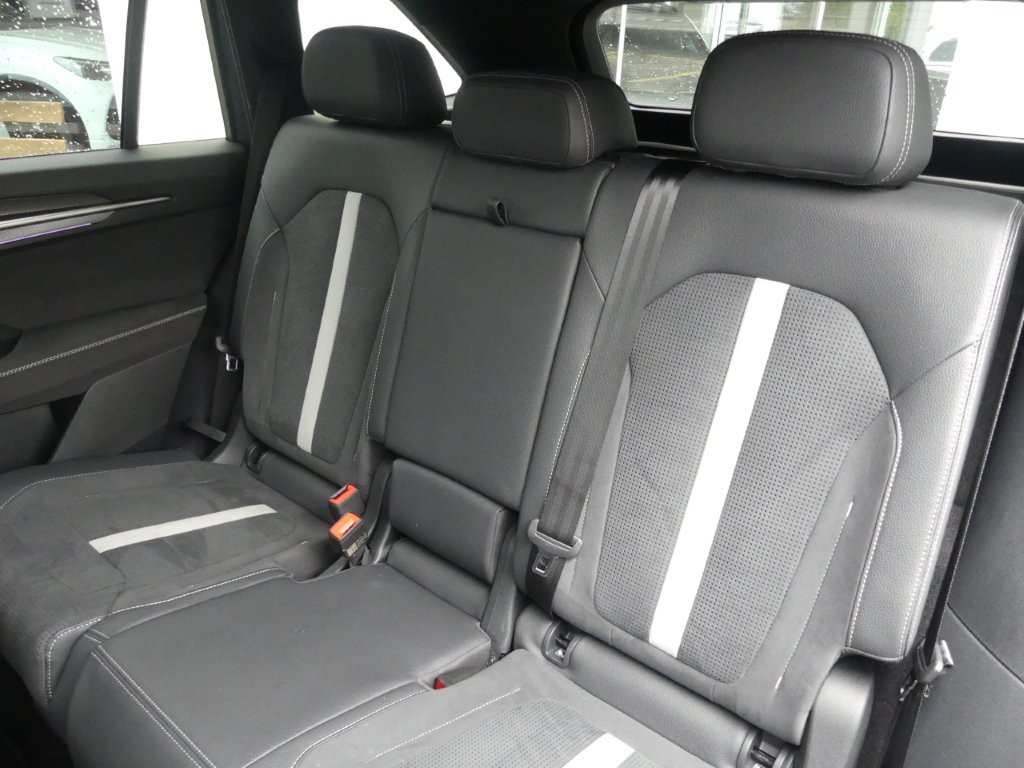 SKODA Kodiaq 1.5 TSI PHEV Sportline-image-12