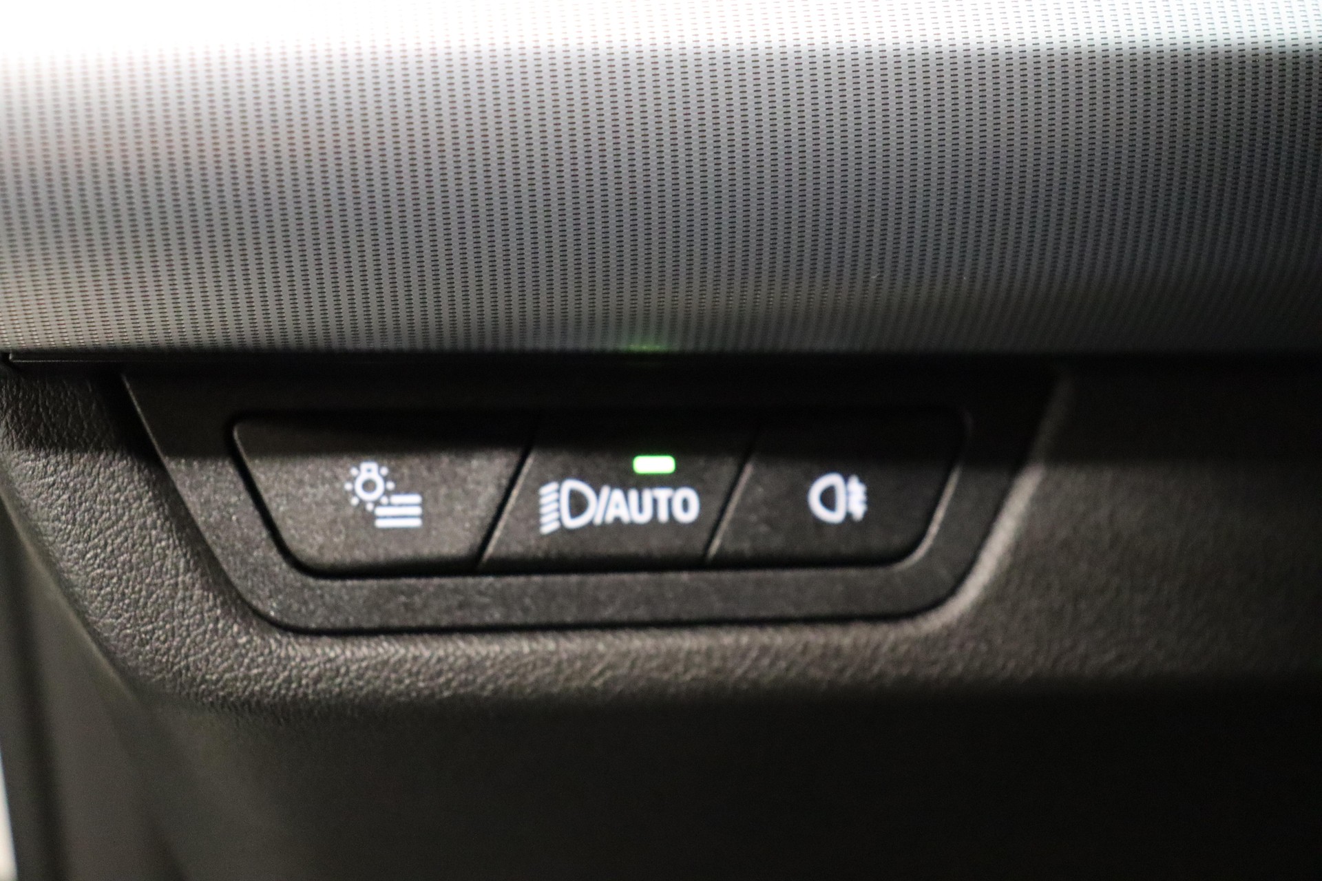 BMW X1 20d xDrive paddles-image-20