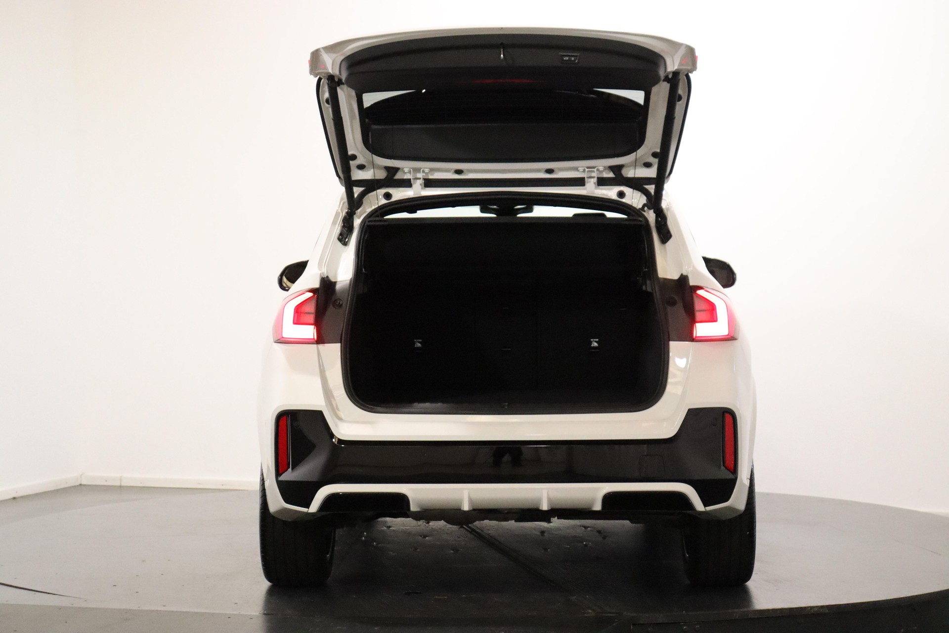 BMW X1 20d xDrive paddles-image-4