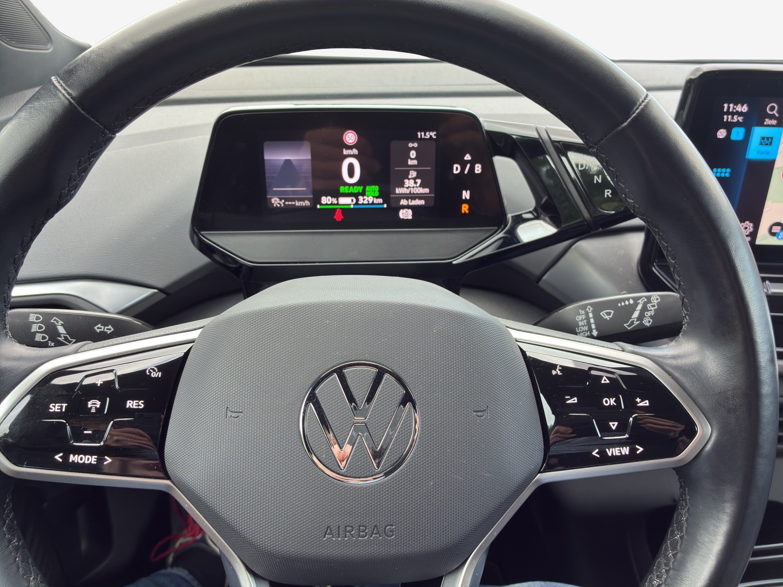 VW ID.4 Pro Performance 77 kWh 1ST-image-16