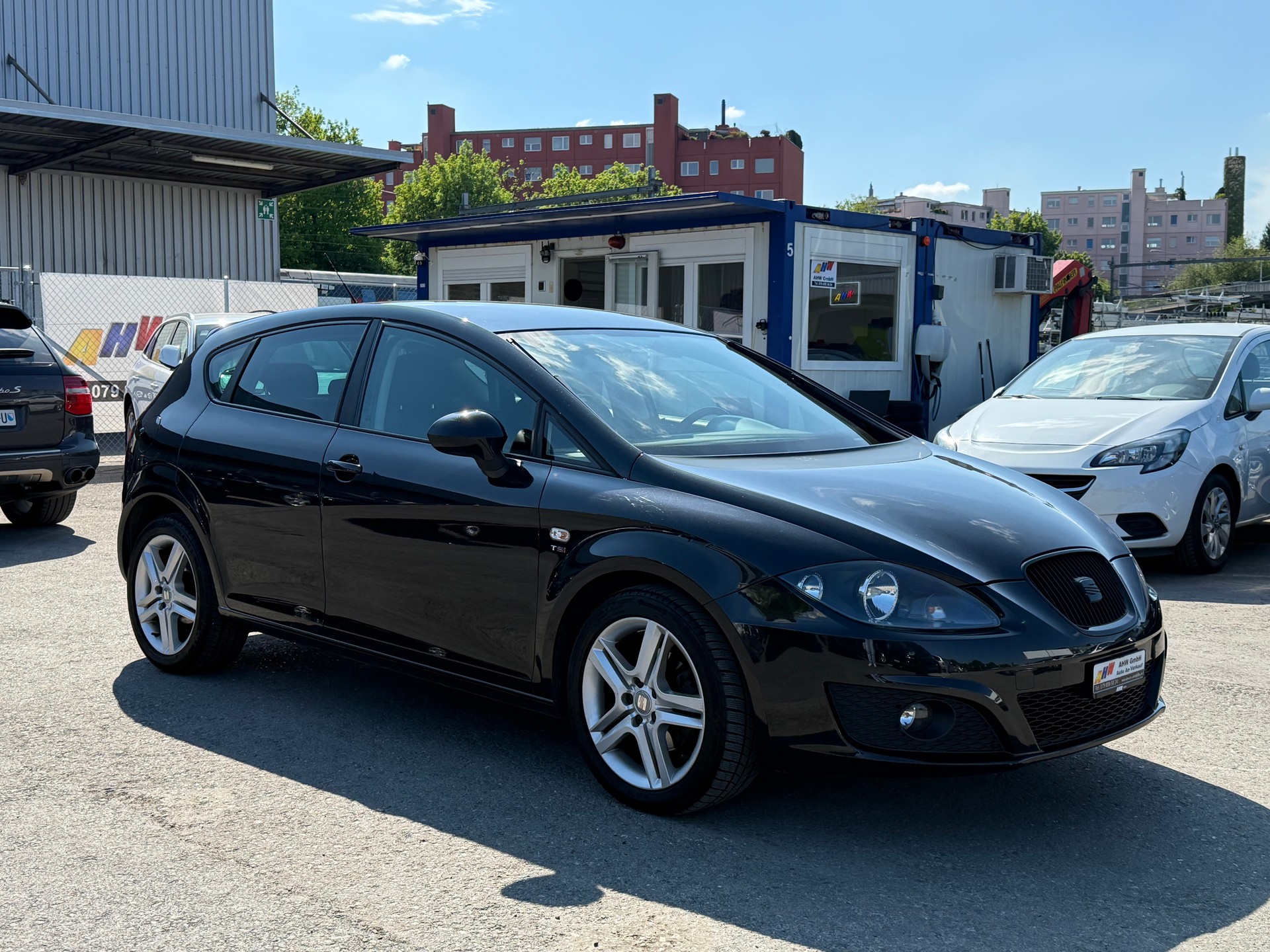 SEAT Leon 1.8 TSI Style / Frisch ab MFK / Kolben, Pleuel, Kette ersetzt / PDC / AUX / Klimaautomatik / Facelift-image-2