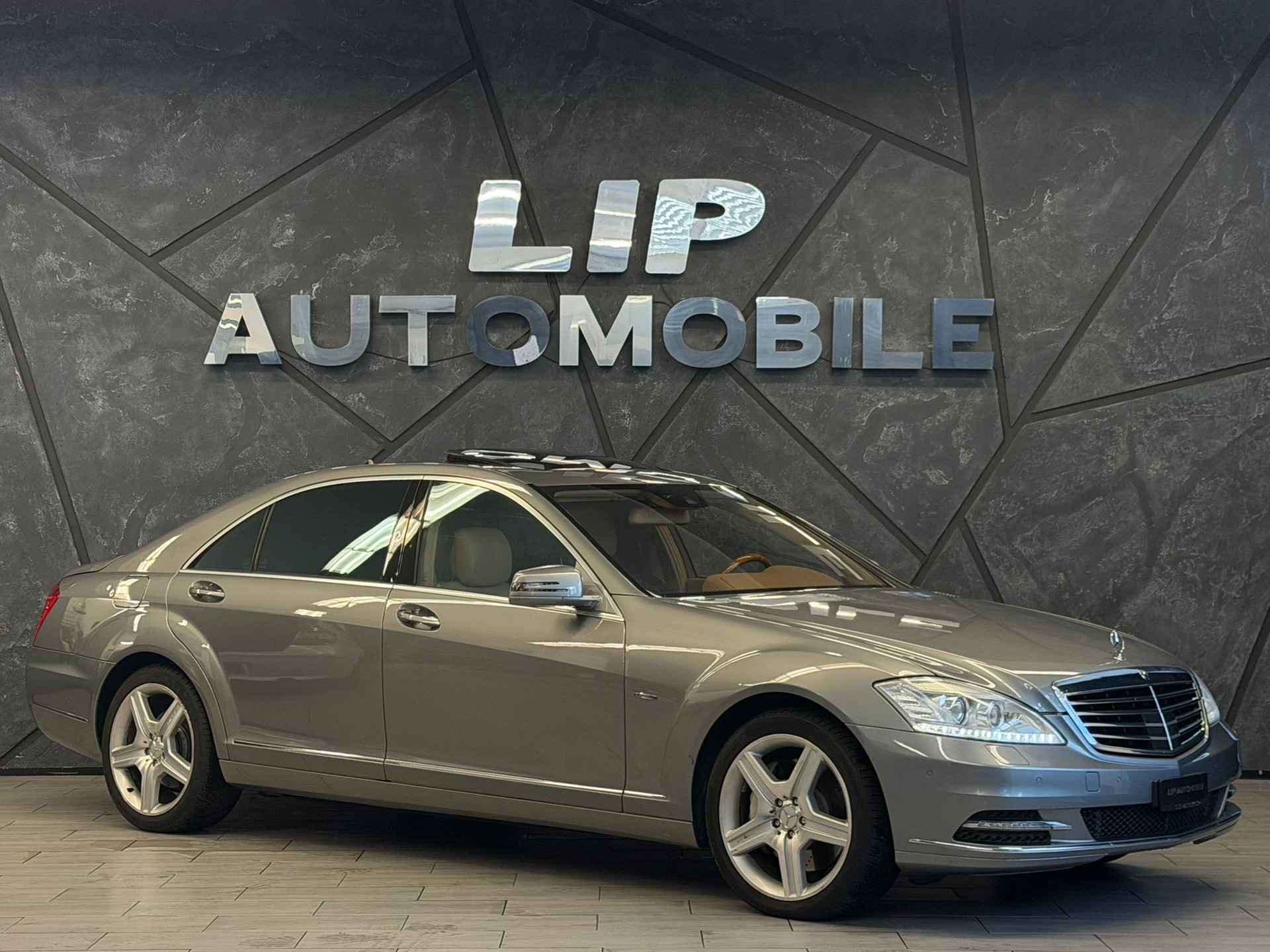 MERCEDES-BENZ S 500 L BlueEfficiency SS 4Matic 7G-Tronic-image-2