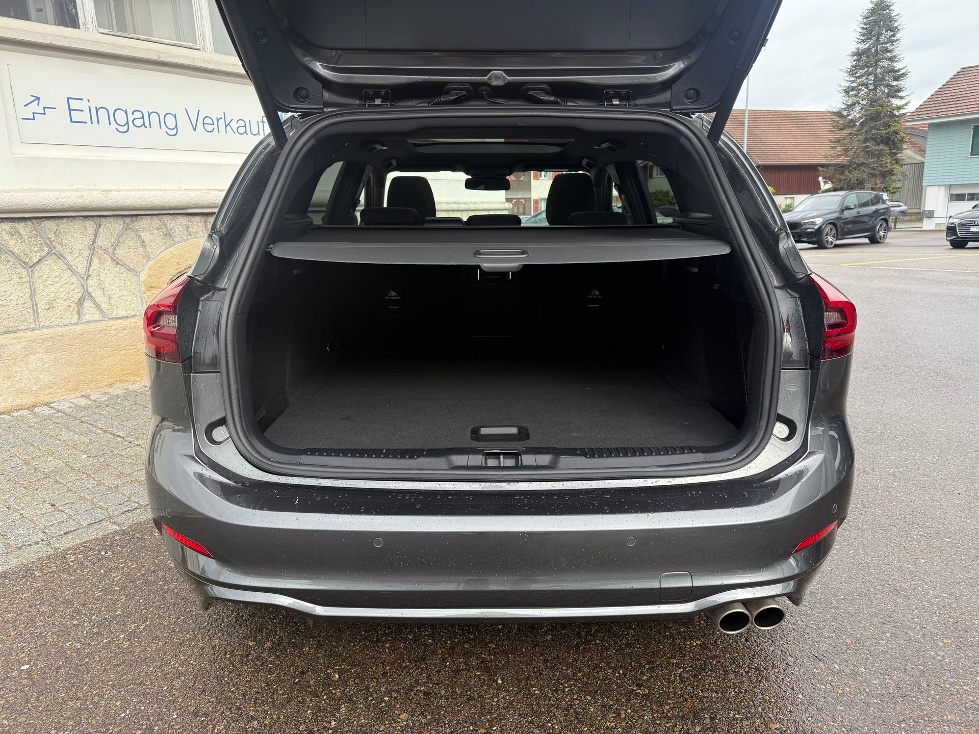 FORD Focus Station Wagon 1.0i EcoB Hybrid 155 ST-Line X-image-7