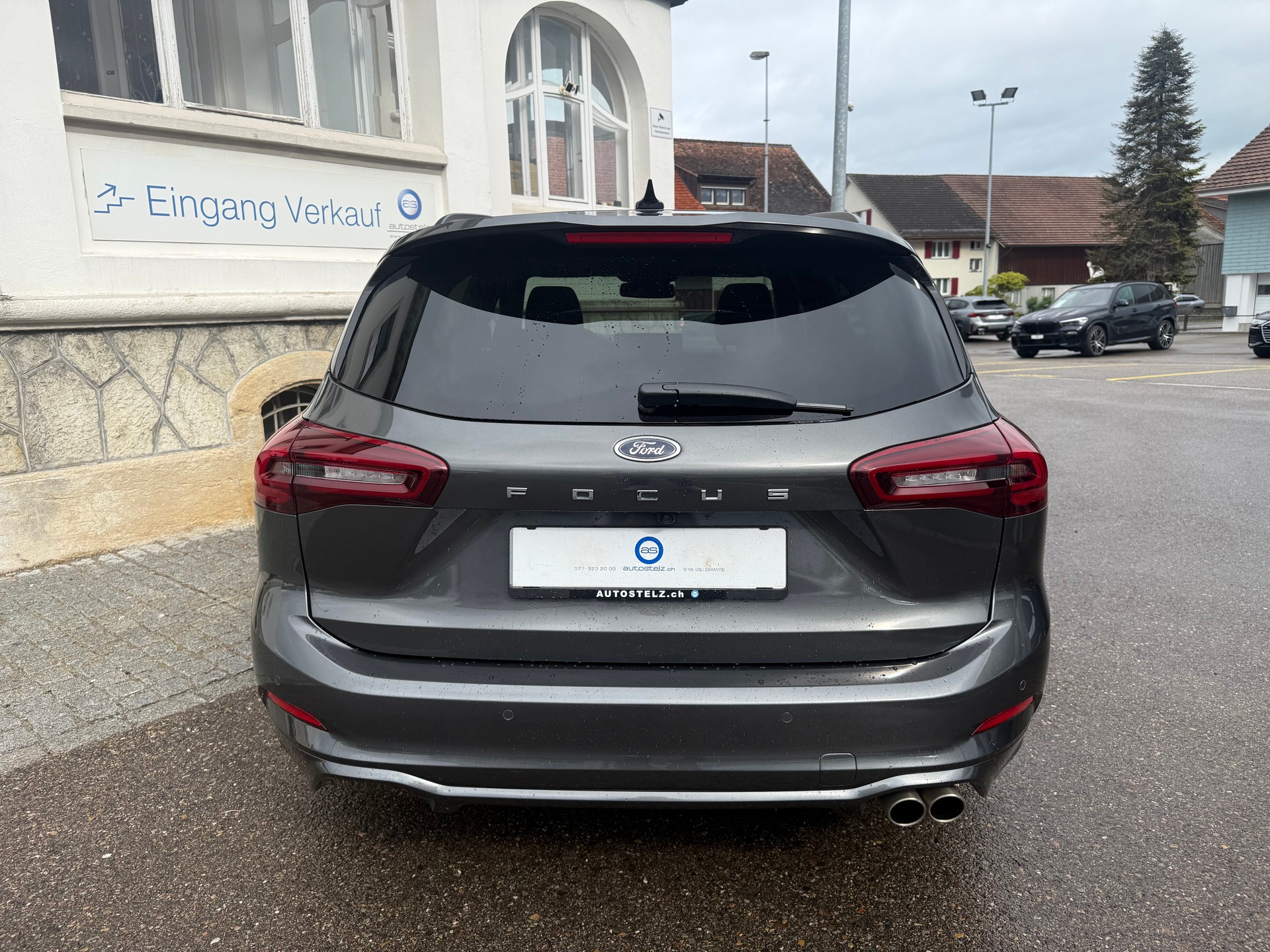 FORD Focus Station Wagon 1.0i EcoB Hybrid 155 ST-Line X-image-6