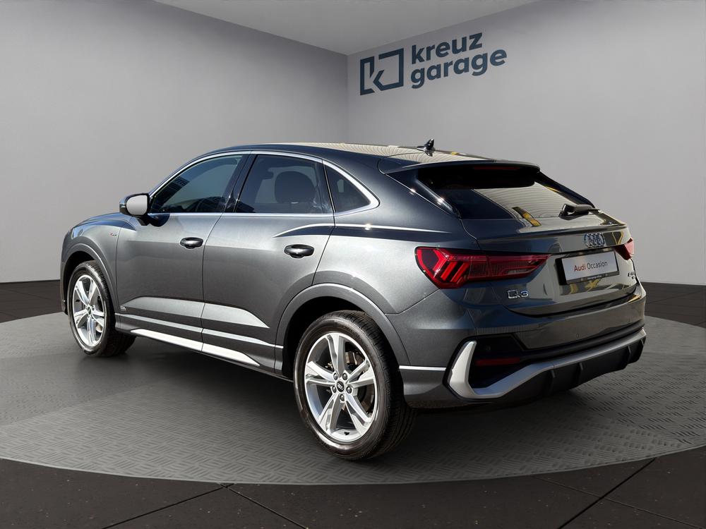 AUDI Q3 Sportback 40 TFSI S line quattro S-tronic-image-3