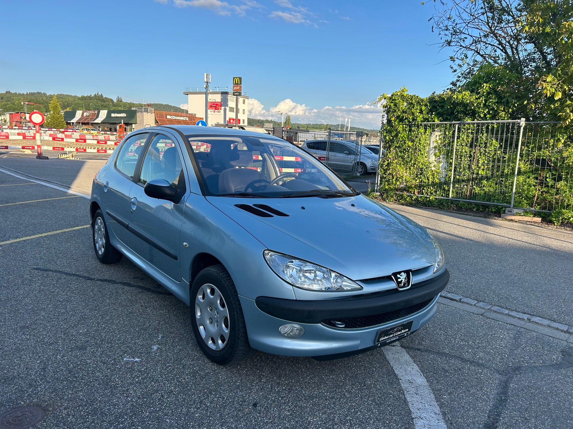 PEUGEOT 206 1.6 16V (XT) Premium-image-1