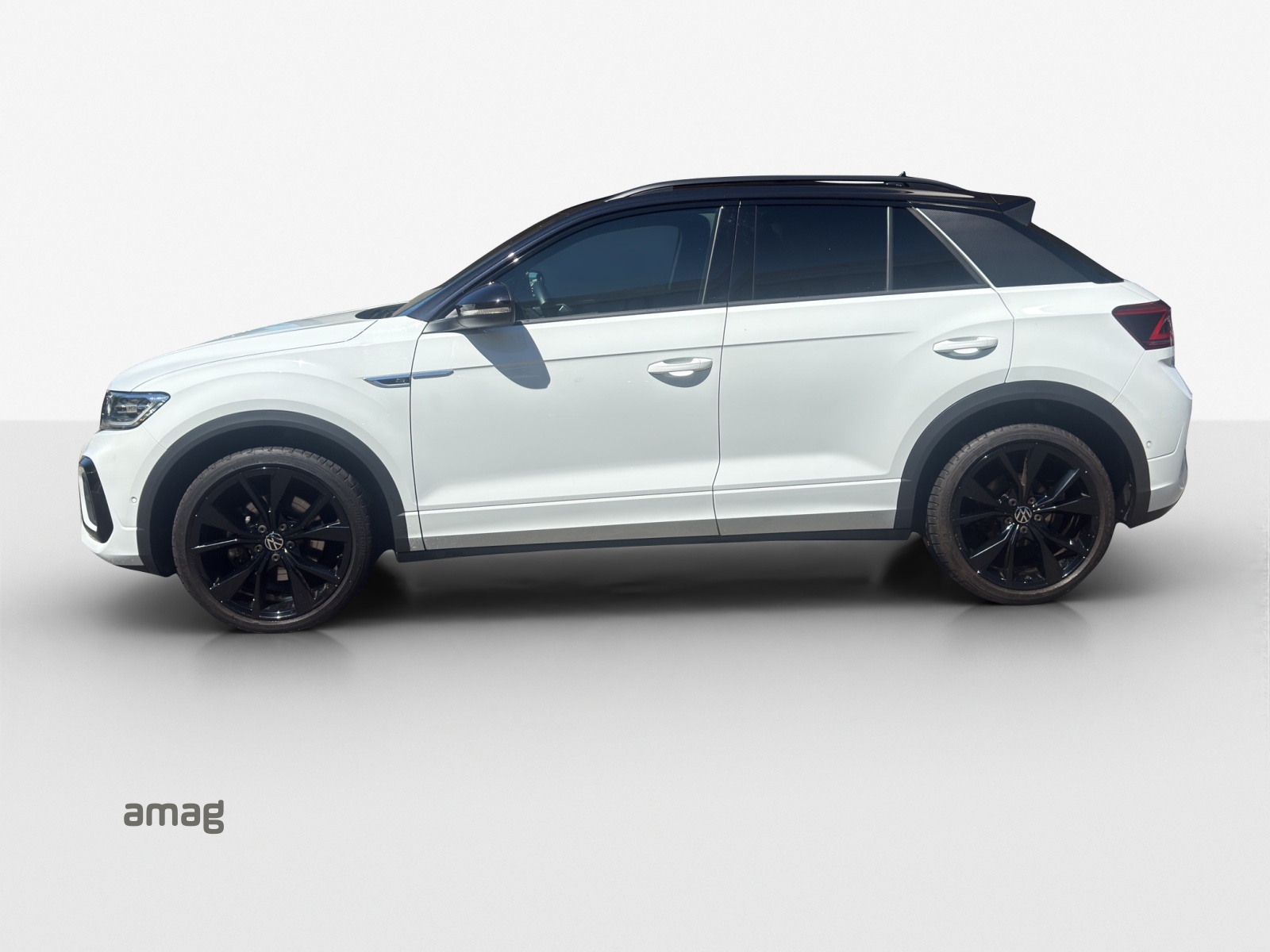 VW T-Roc 2.0 TSI R-Line DSG 4Motion-image-1