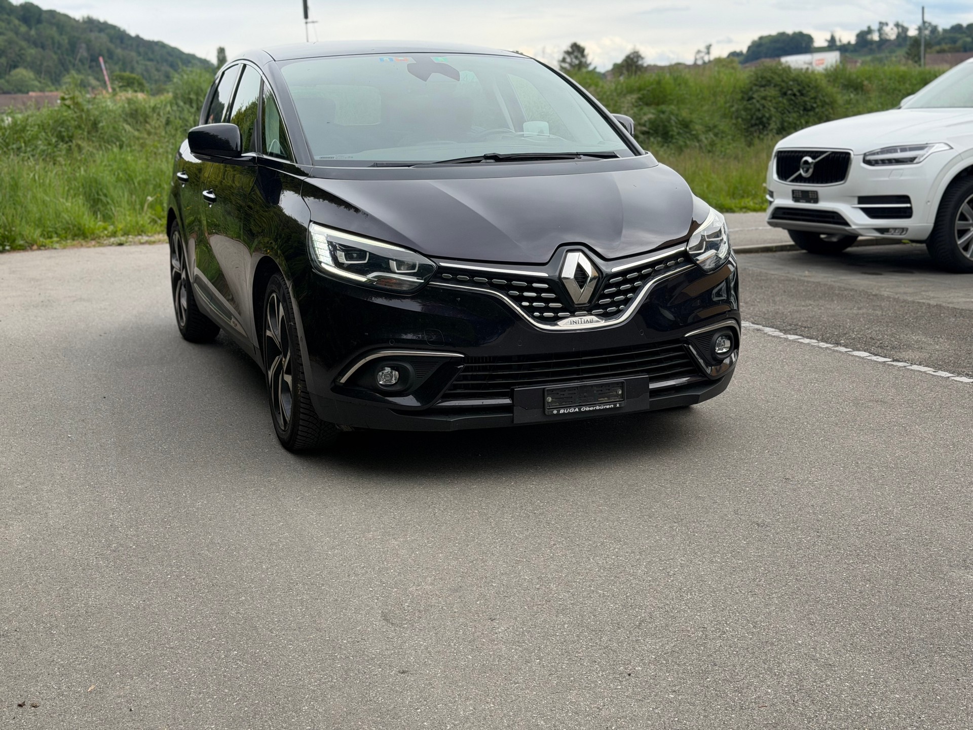RENAULT Scénic 1.6 dCi Initiale Paris EDC-showroom-element-2