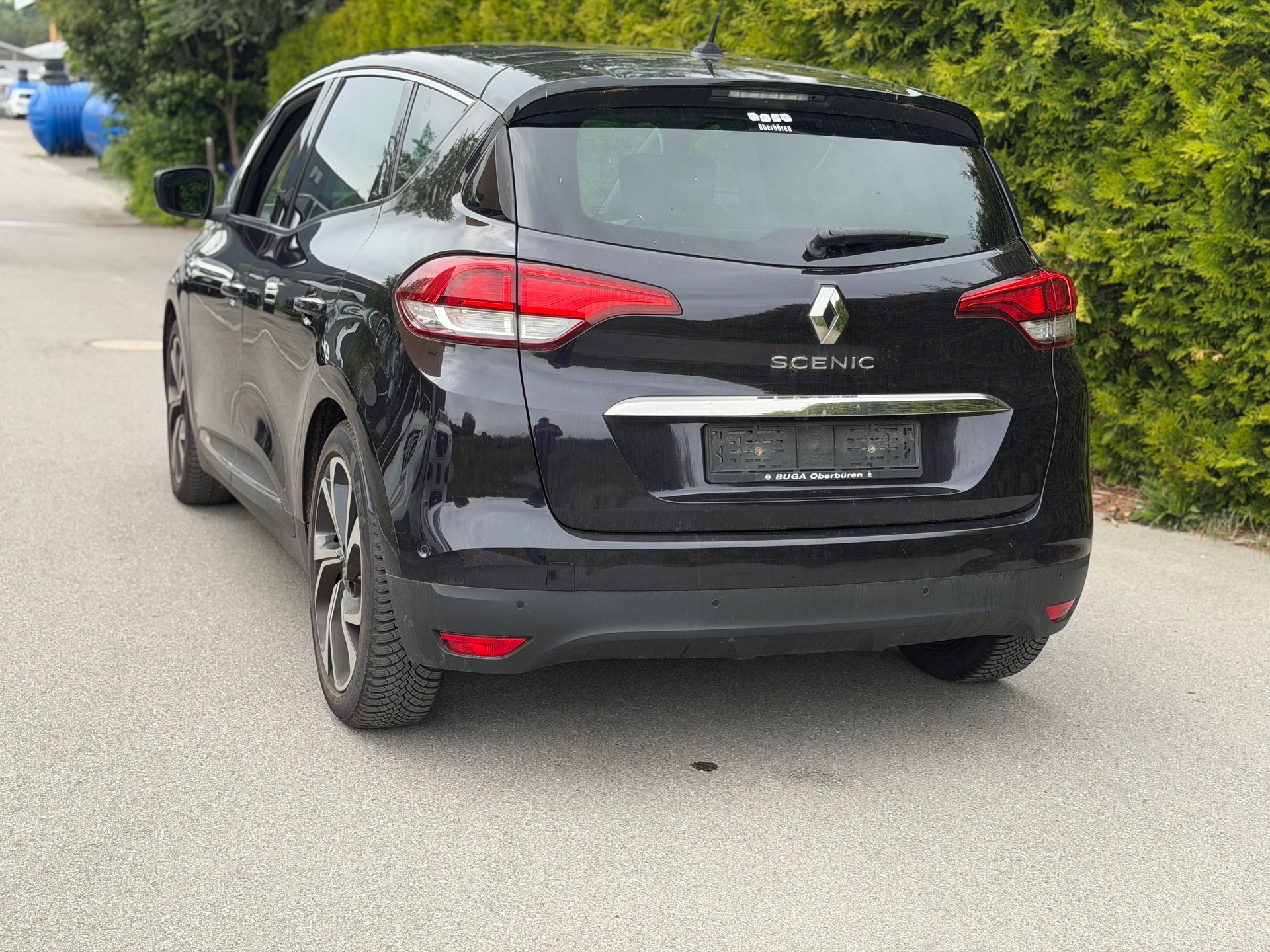 RENAULT Scénic 1.6 dCi Initiale Paris EDC-showroom-element-3