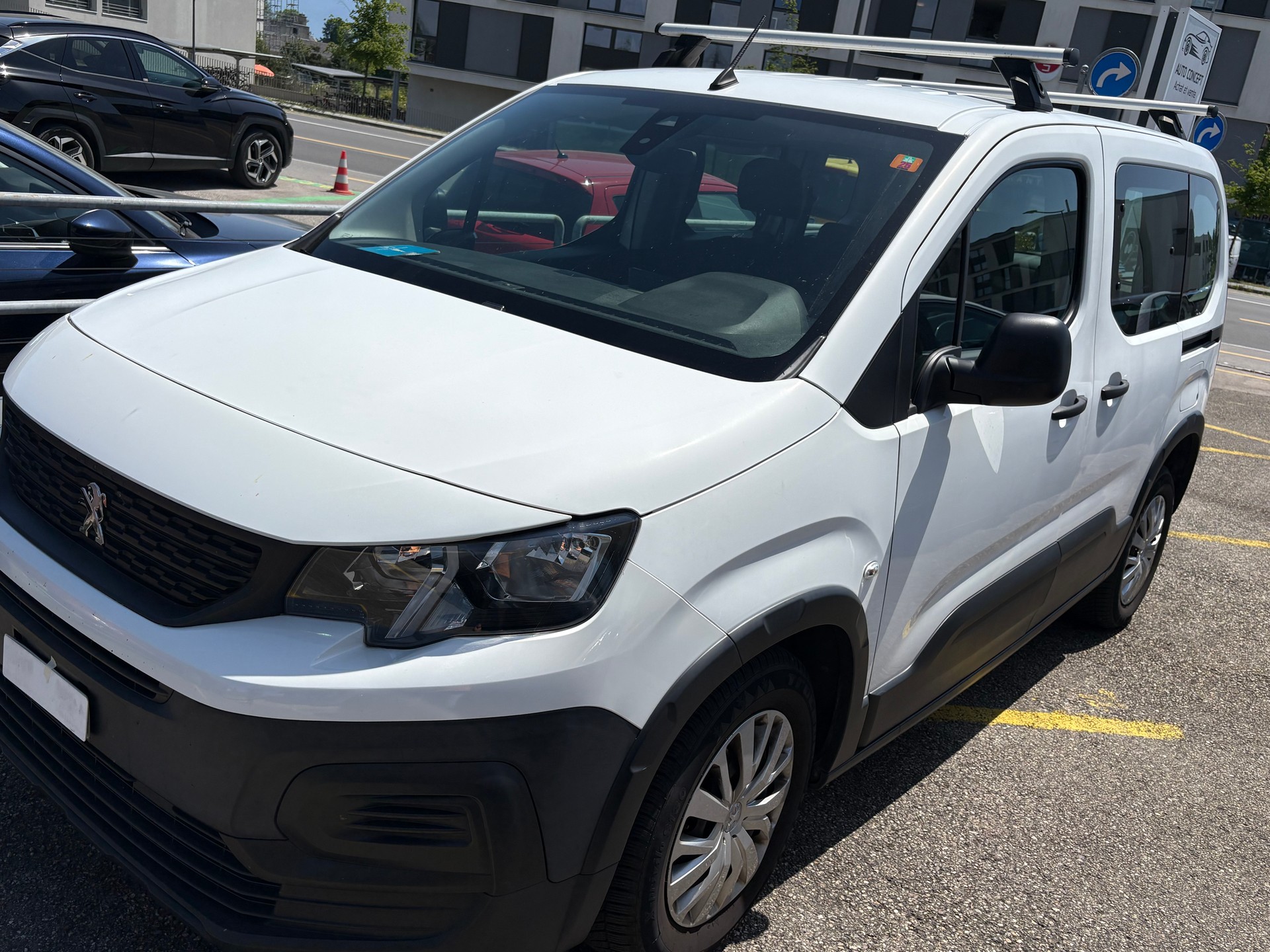 PEUGEOT Rifter Long 1.5 BlueHDi 7PL Active-image-1