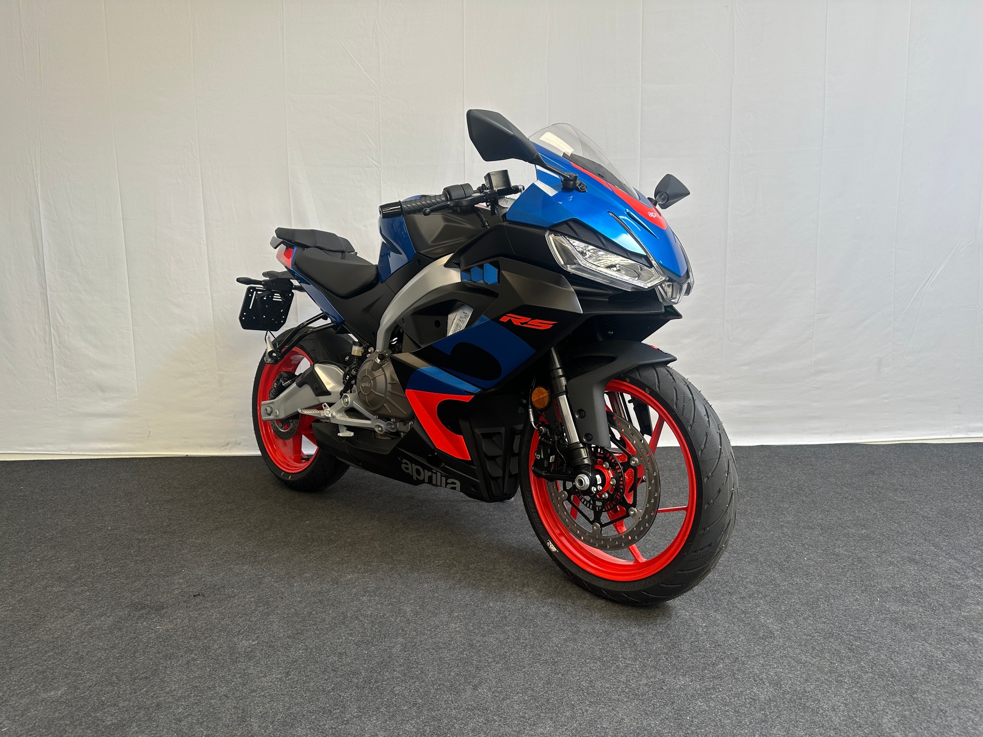 APRILIA RS 457 (35kW) E5+-showroom-element-2