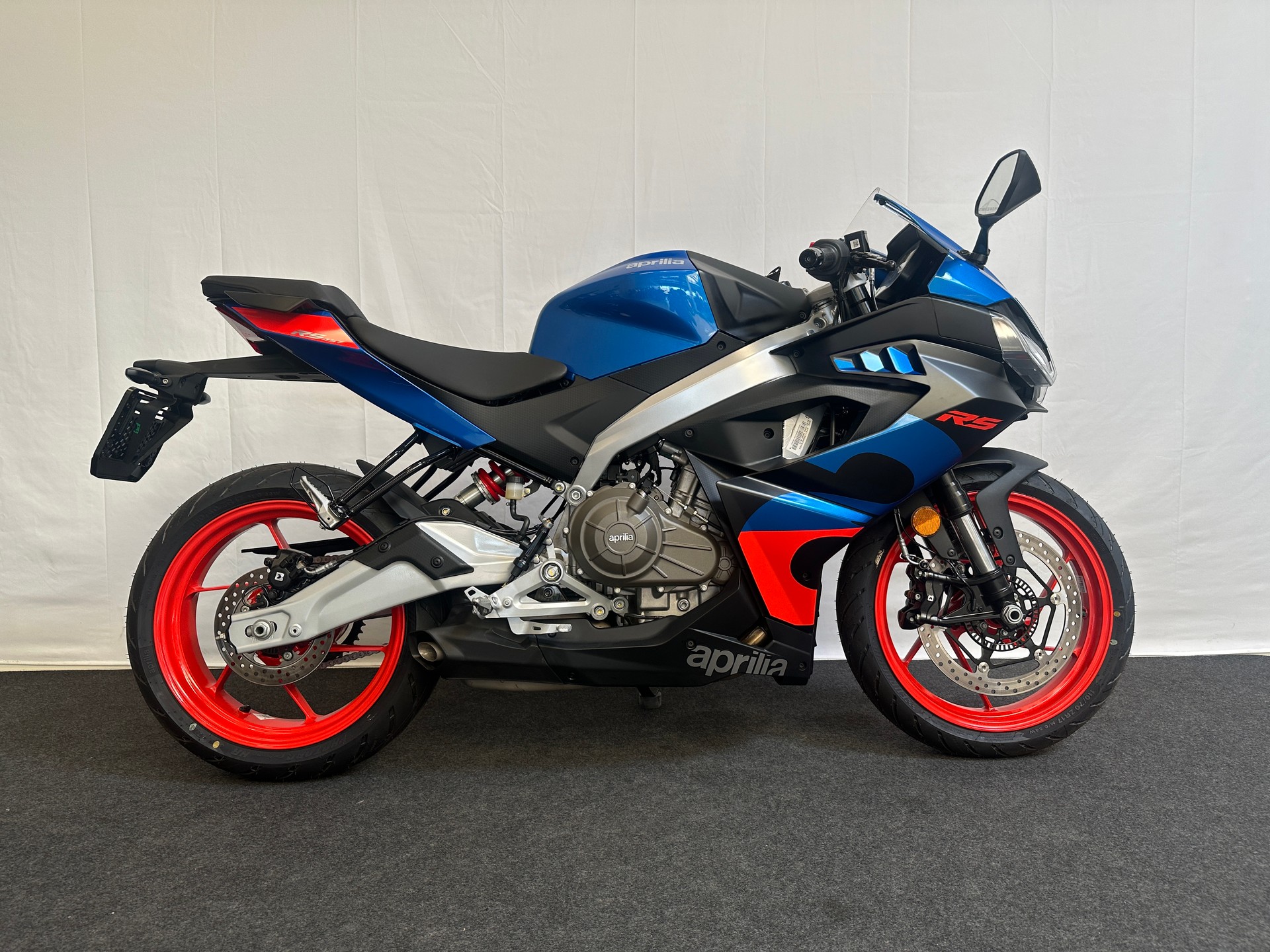 APRILIA RS 457 (35kW) E5+-showroom-element-1