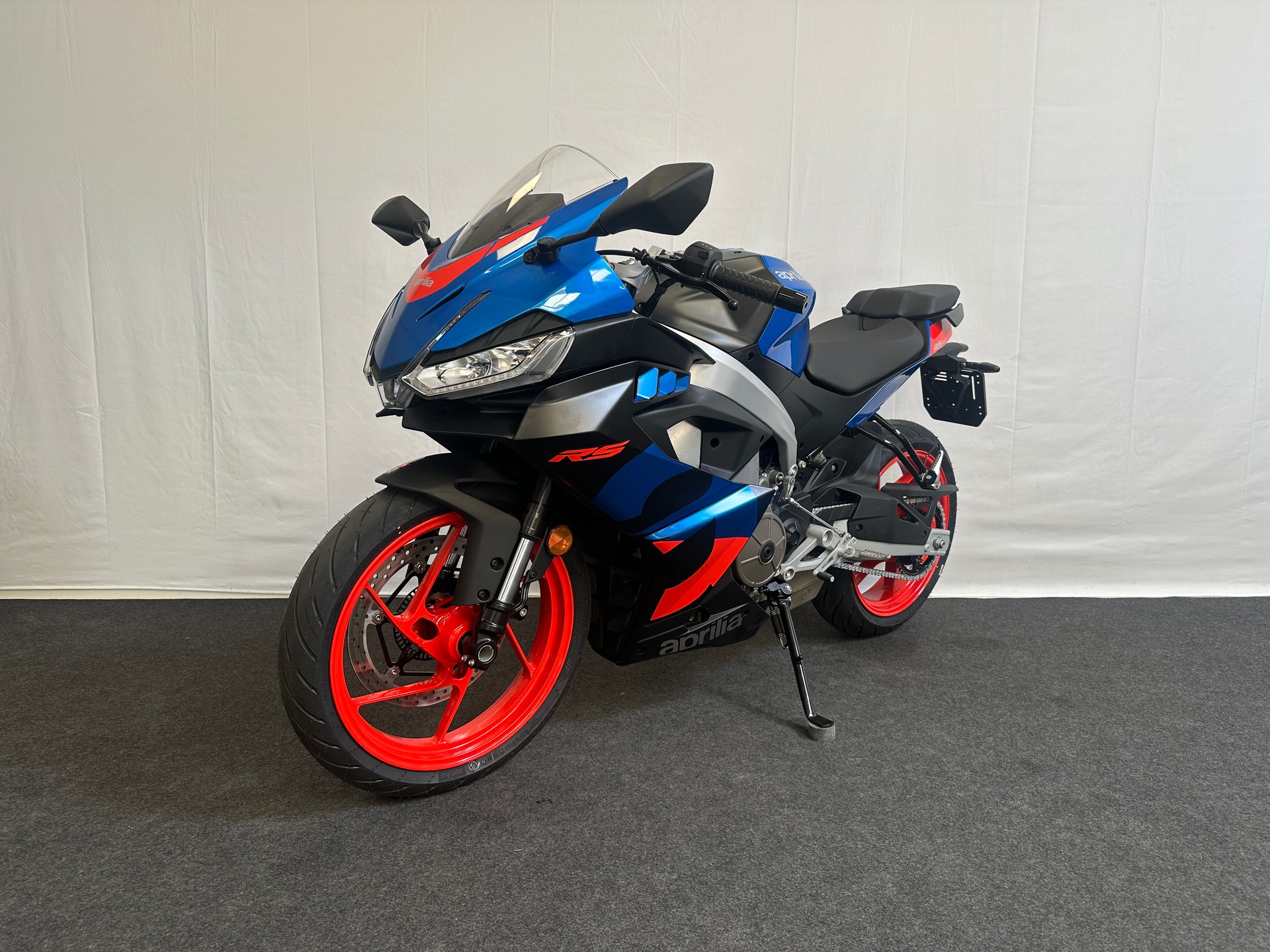 APRILIA RS 457 (35kW) E5+-showroom-element-3