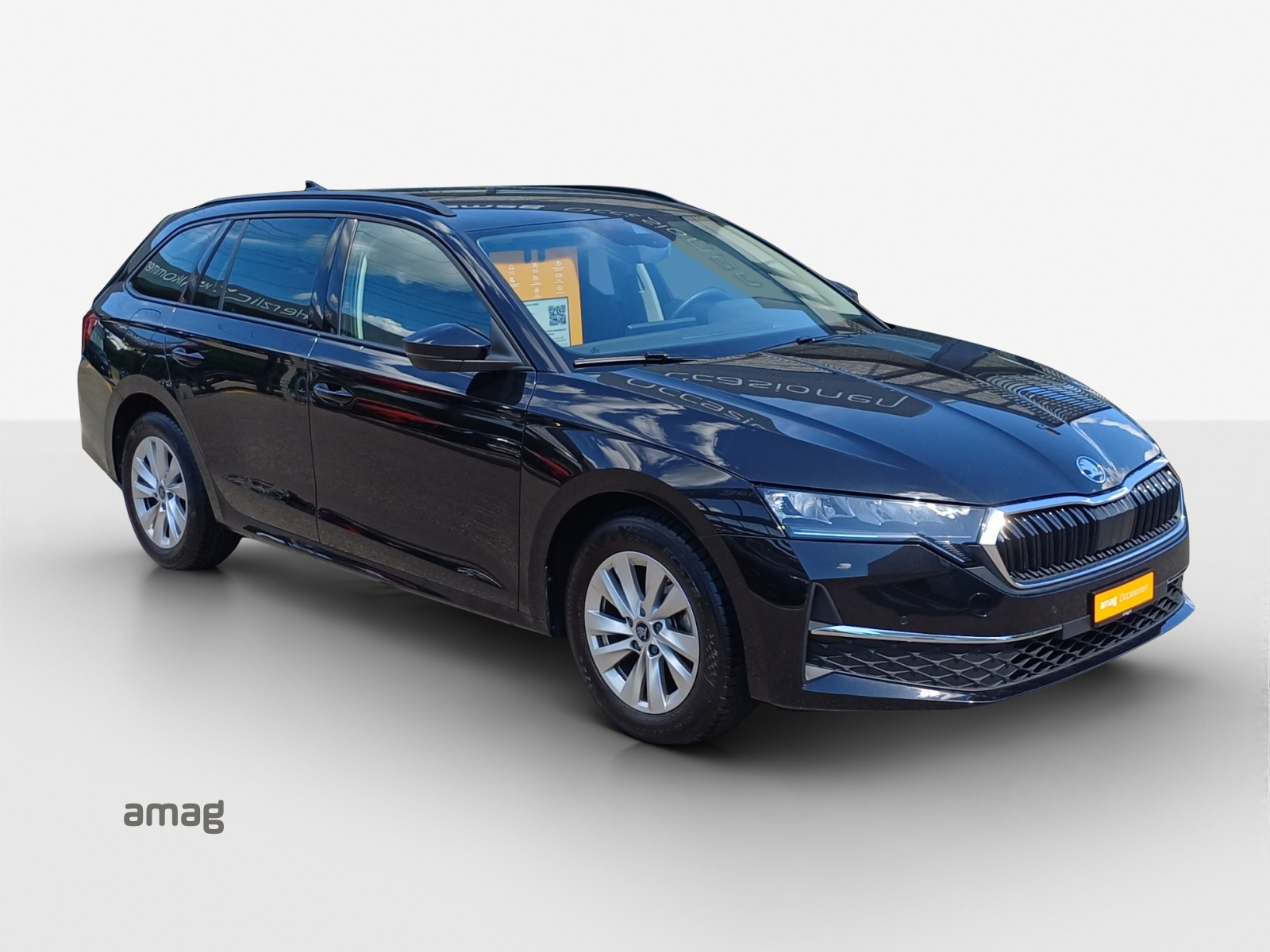 SKODA Octavia Combi 1.5 TSI mHEV DSG Dynamic-image-5