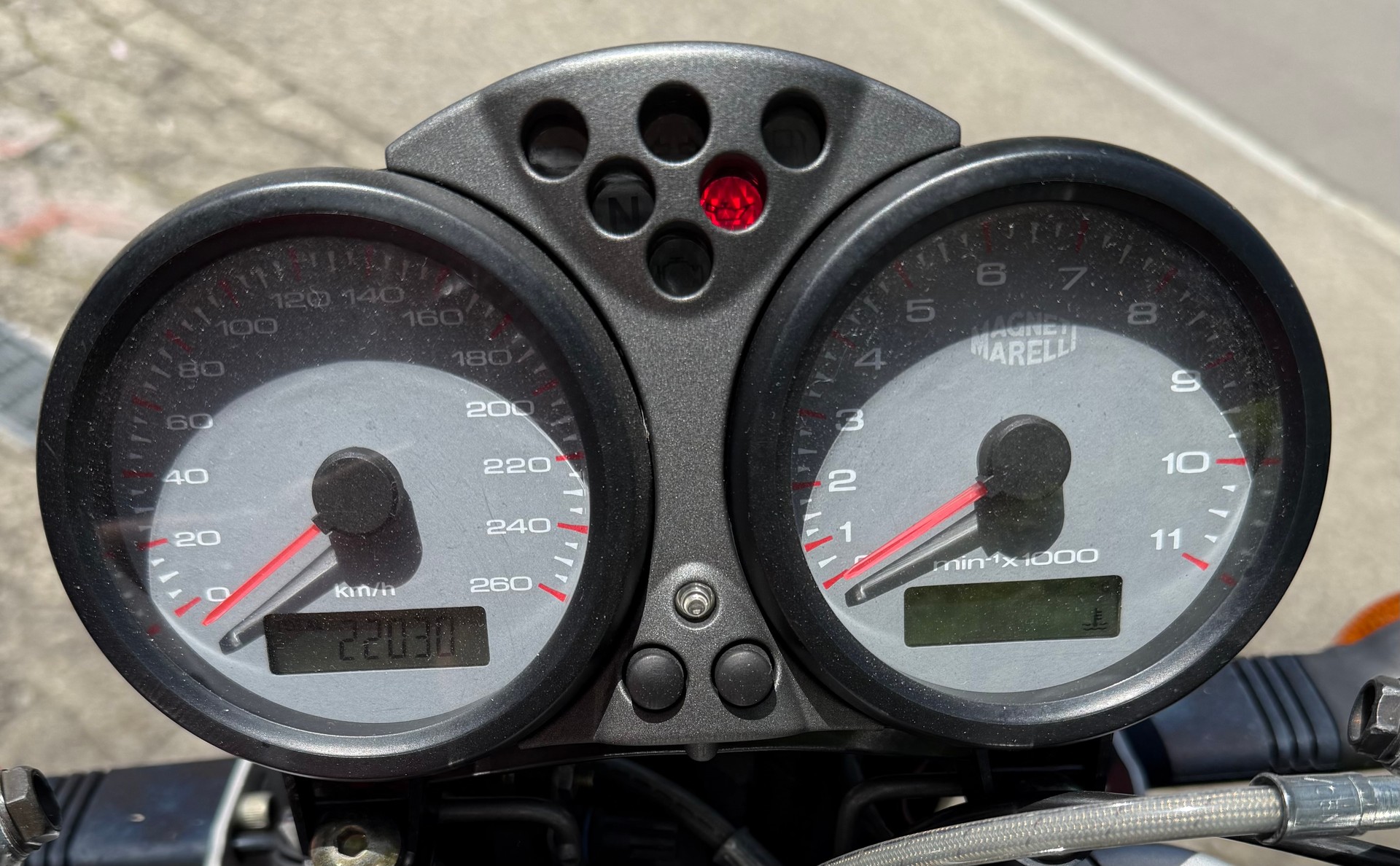 DUCATI Monster 620 i.e.-image-4
