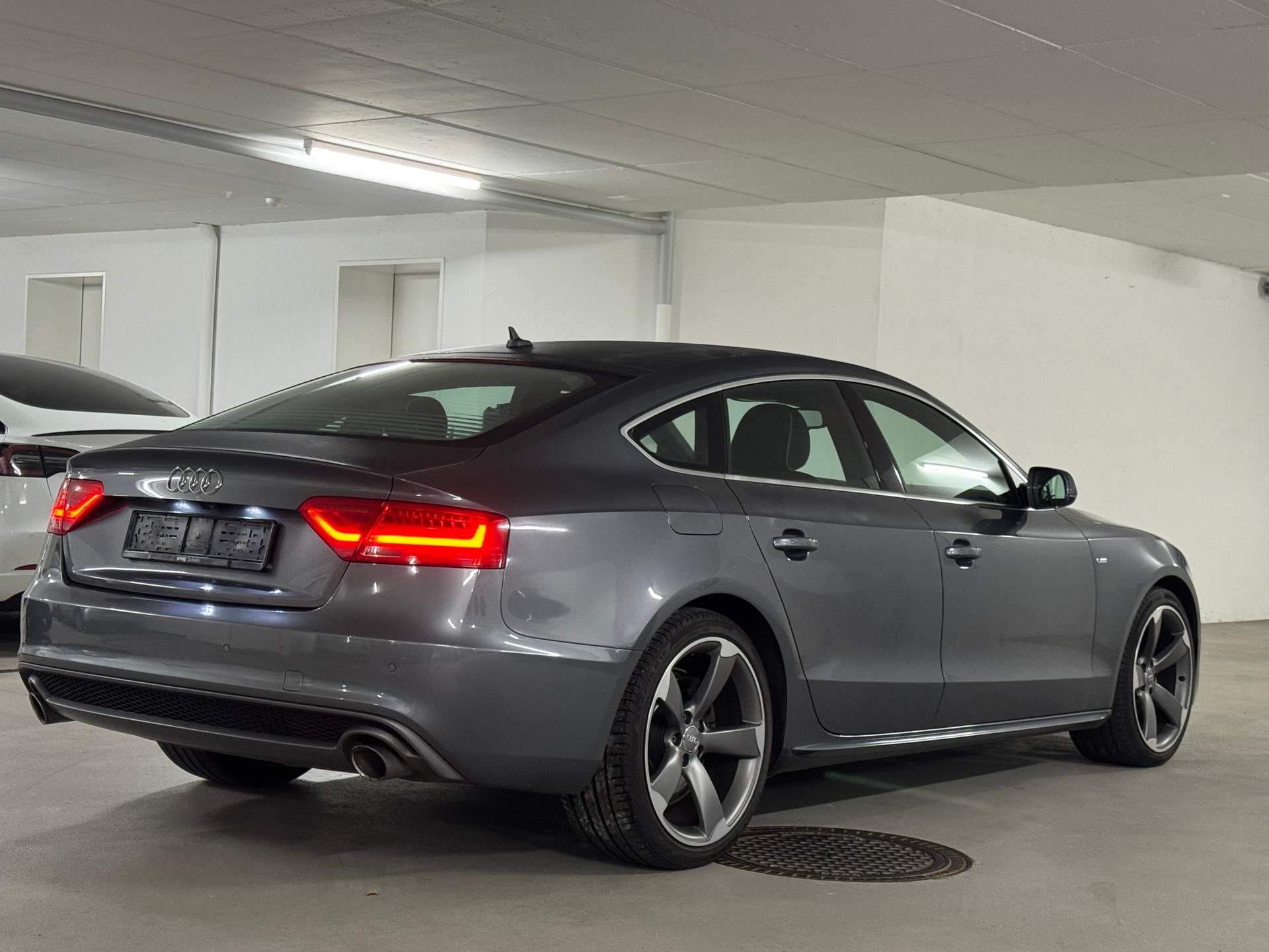 AUDI A5 Sportback S-Line 3.0 TDI quattro S-tronic-image-6