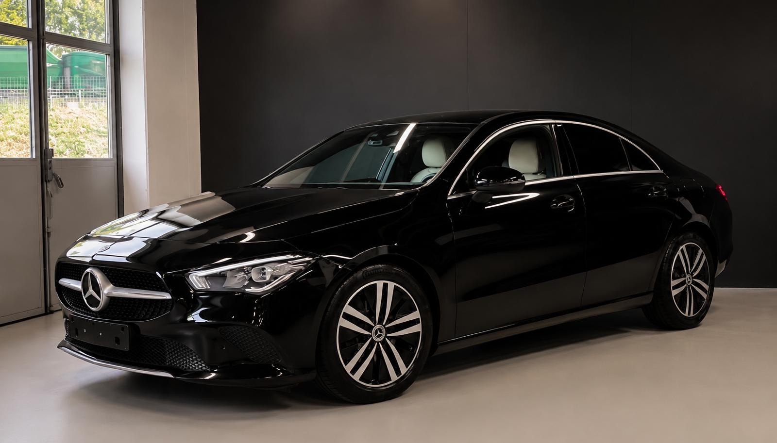 MERCEDES-BENZ CLA 200 | Apple CarPlay | Digital Cockpit | Luxus Interieur-image-2