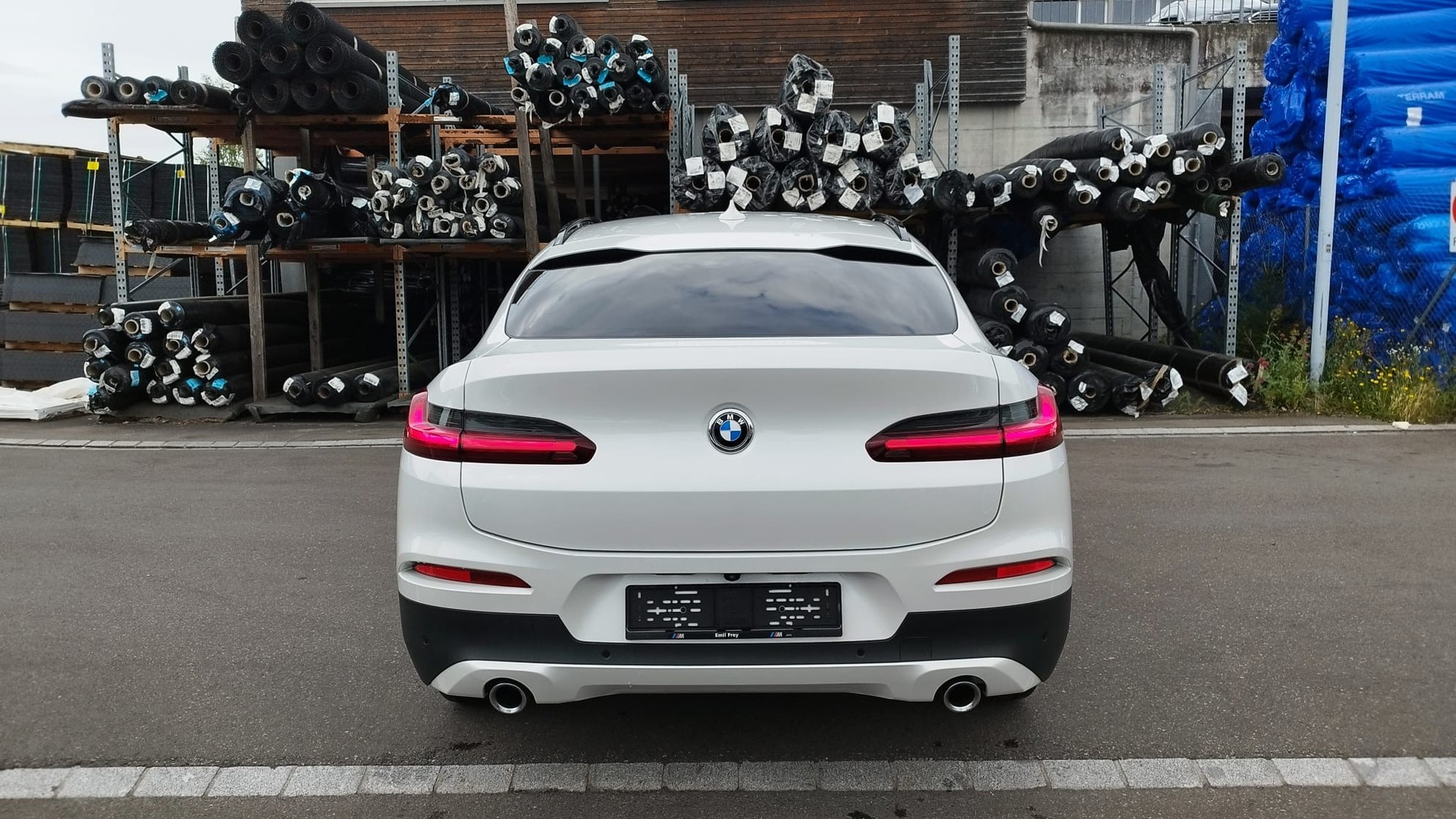 BMW X4 xDrive 48V 20d M Sport Steptronic-image-2