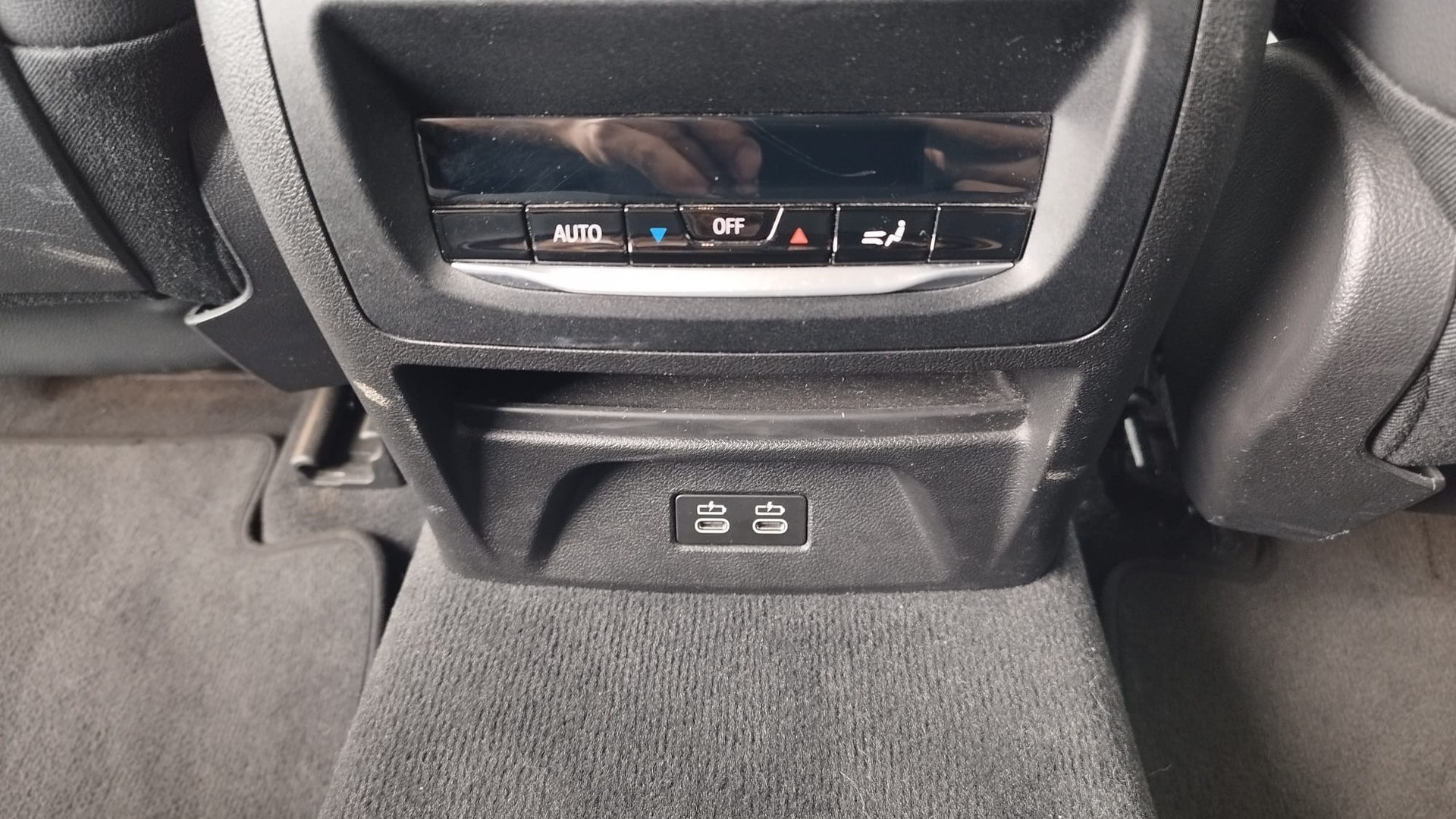 BMW X4 xDrive 48V 20d M Sport Steptronic-image-9