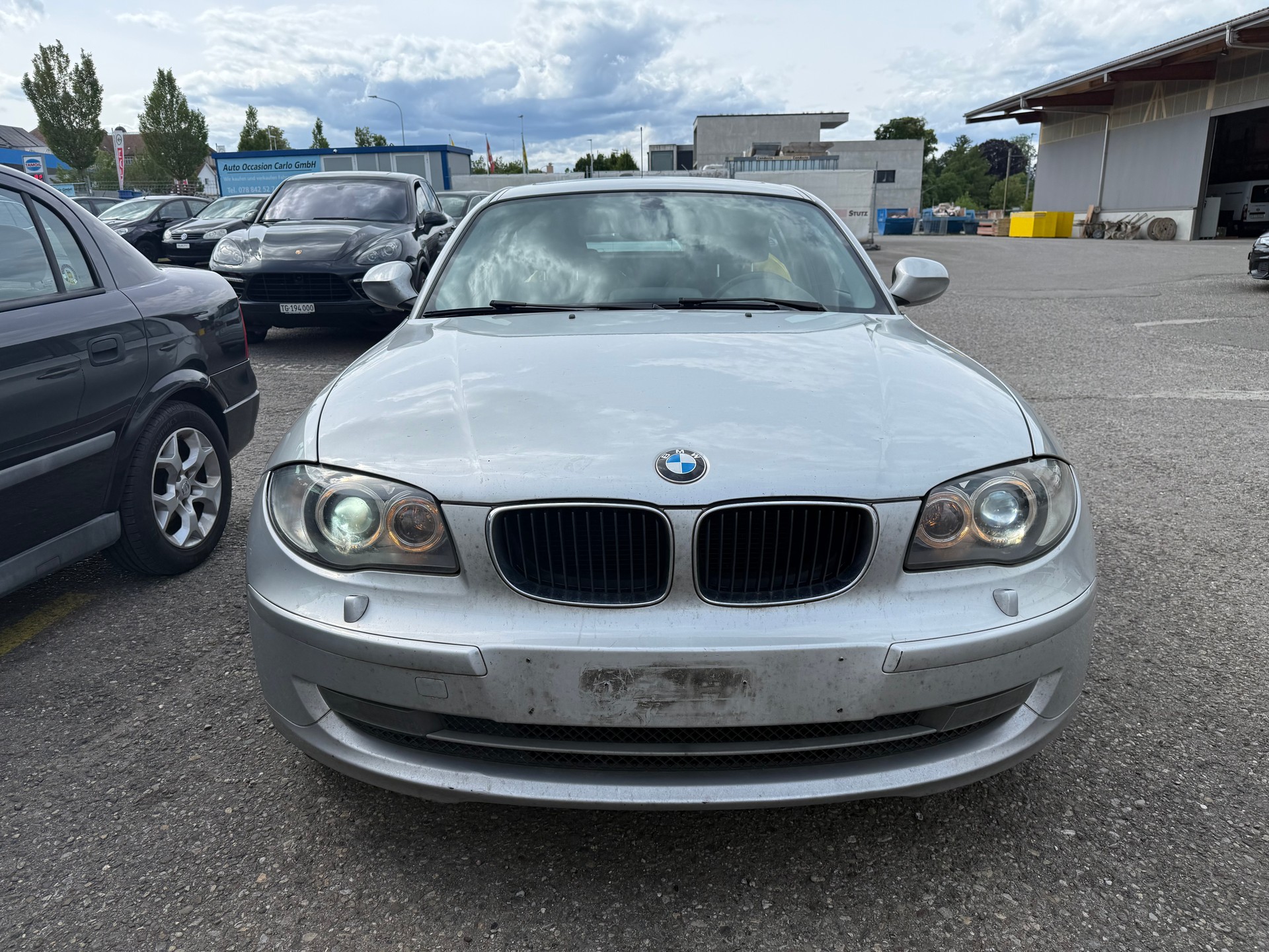 BMW 120d Dynamic Edition-image-0