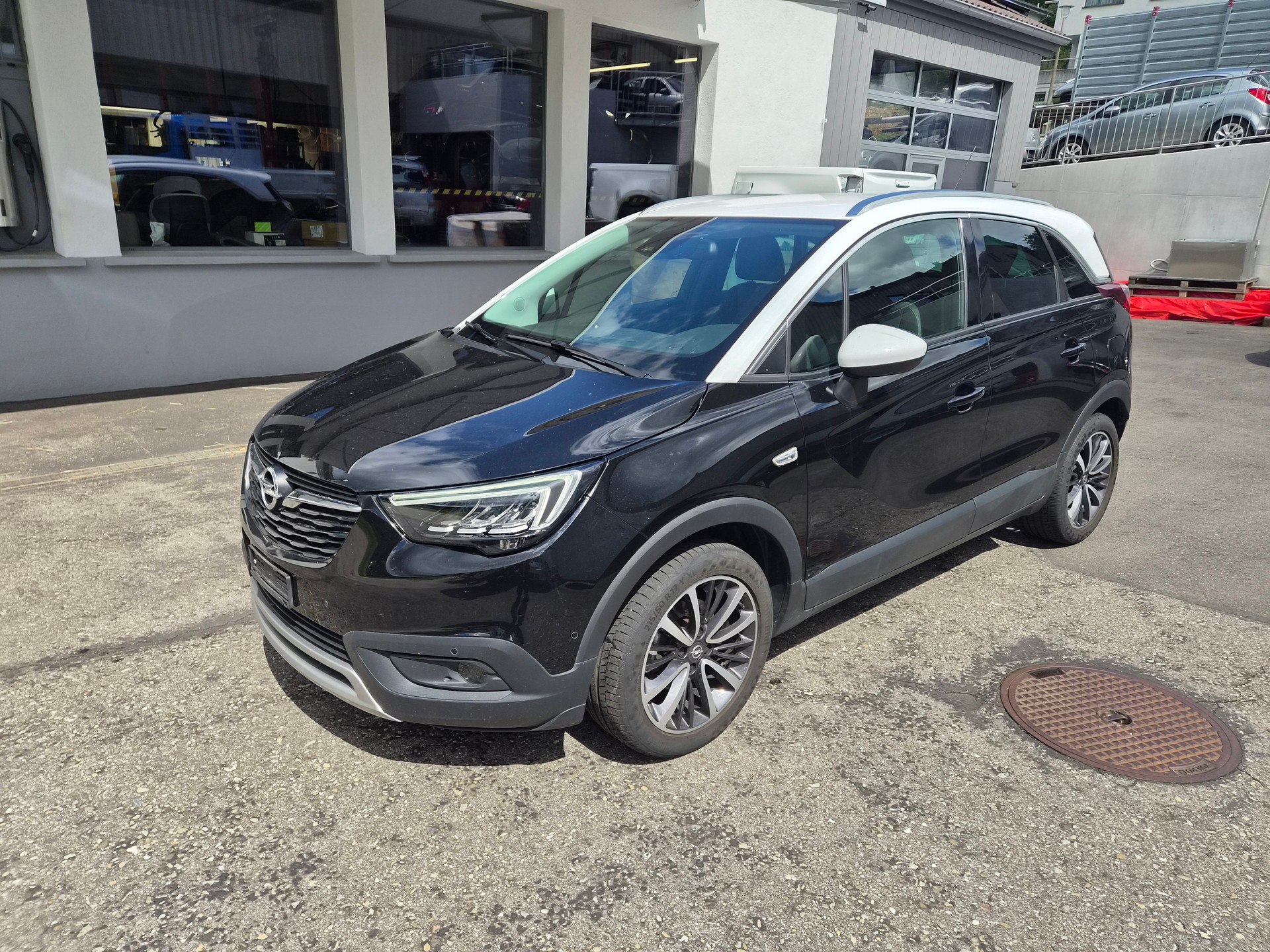 OPEL Crossland X 1.2i TP Excellence-image-0