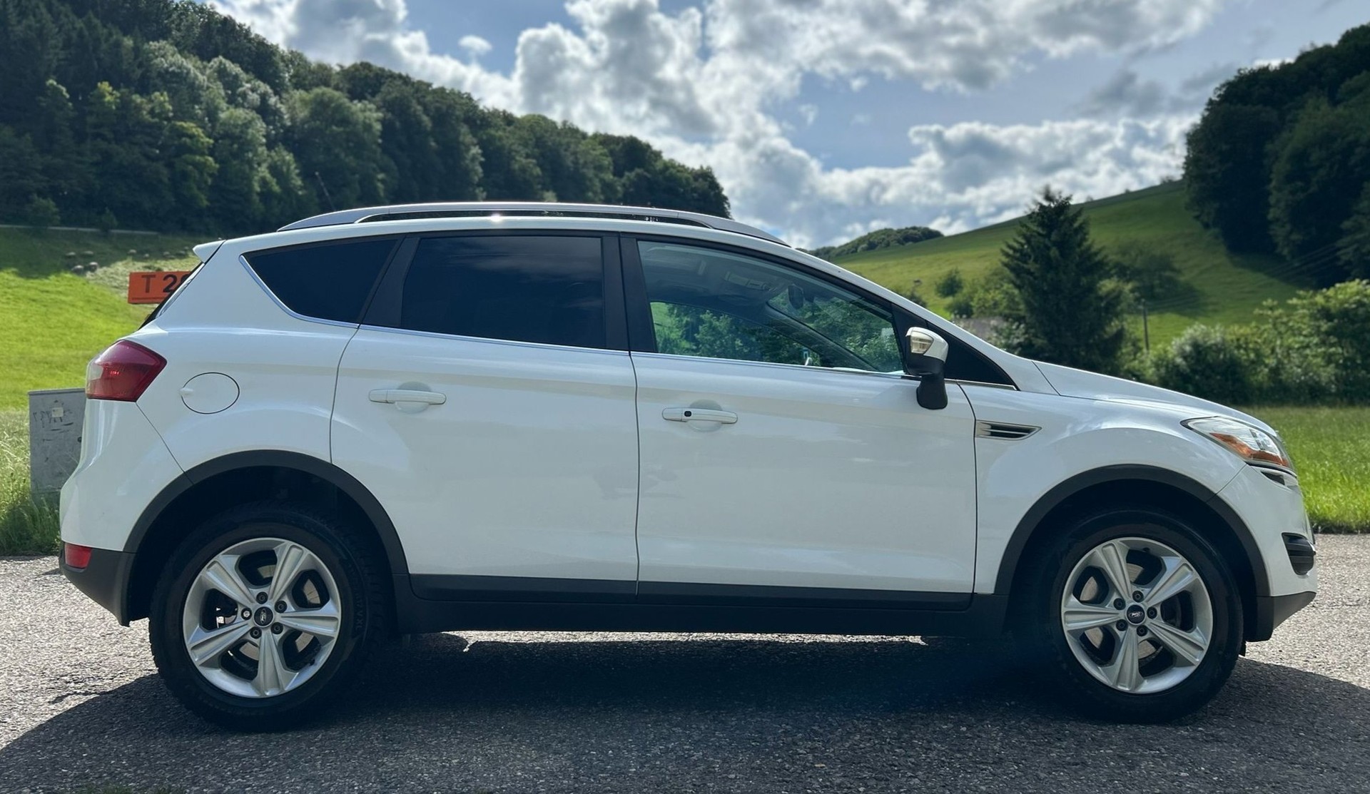 FORD Kuga 2.0 TDCi Carving 4WD-image-5
