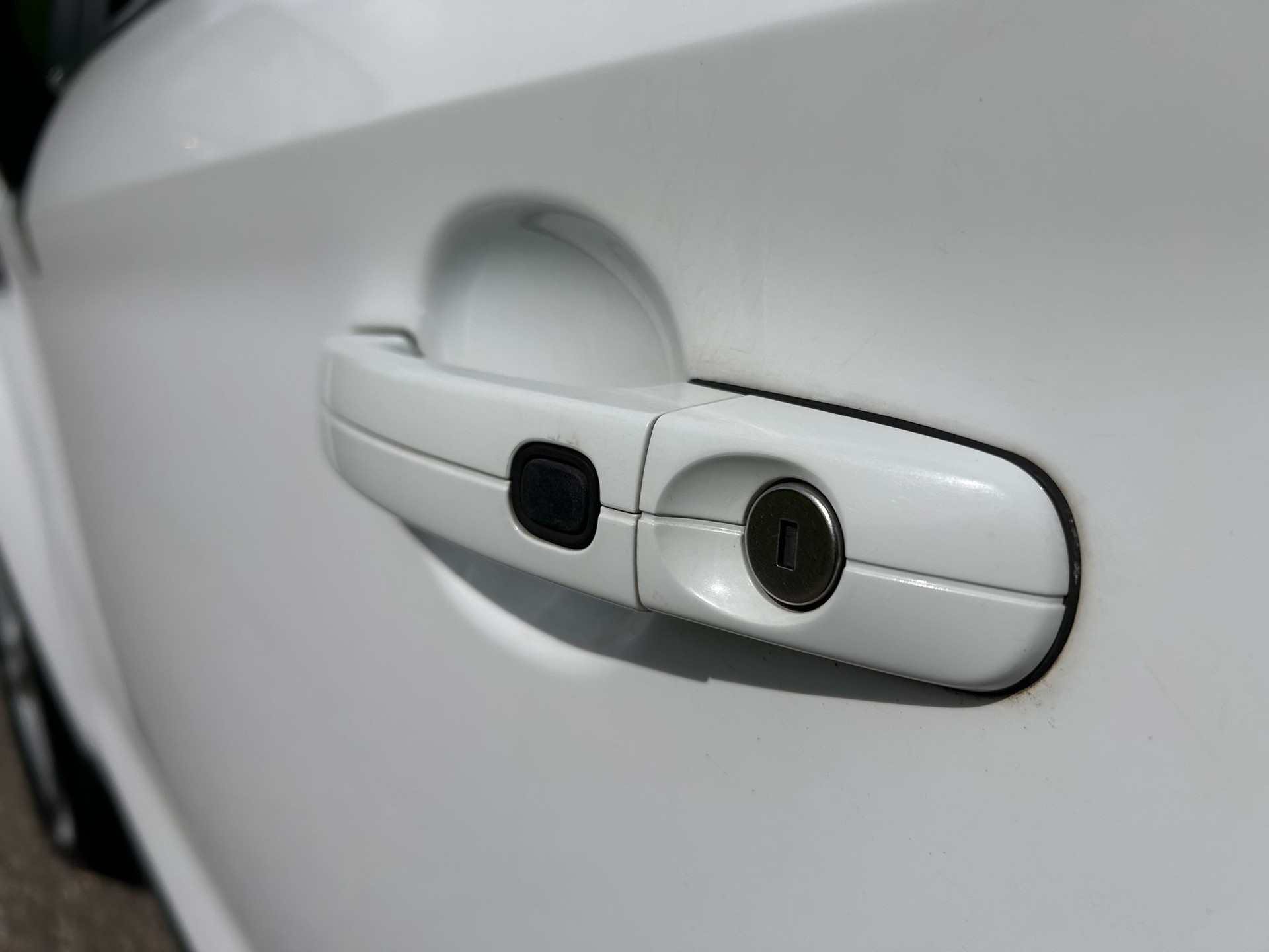 FORD Kuga 2.0 TDCi Carving 4WD-image-28