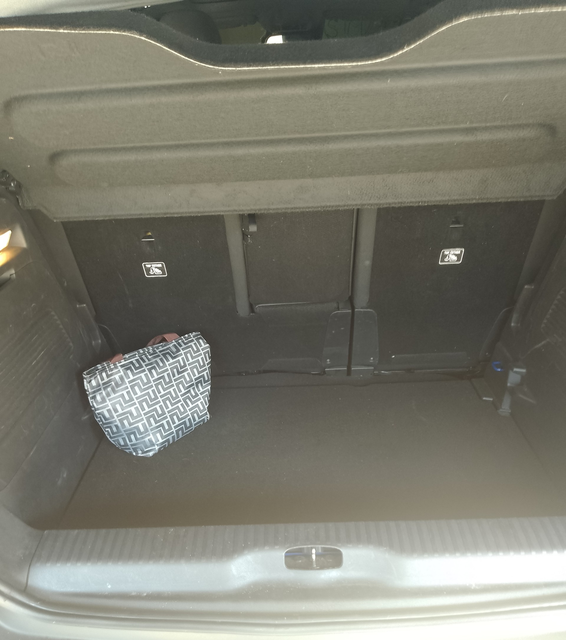 CITROEN 1.2 PureTech 130 Rip Curl-image-5