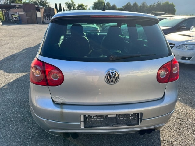 VW Golf 2.0 TFSI GTI-image-2
