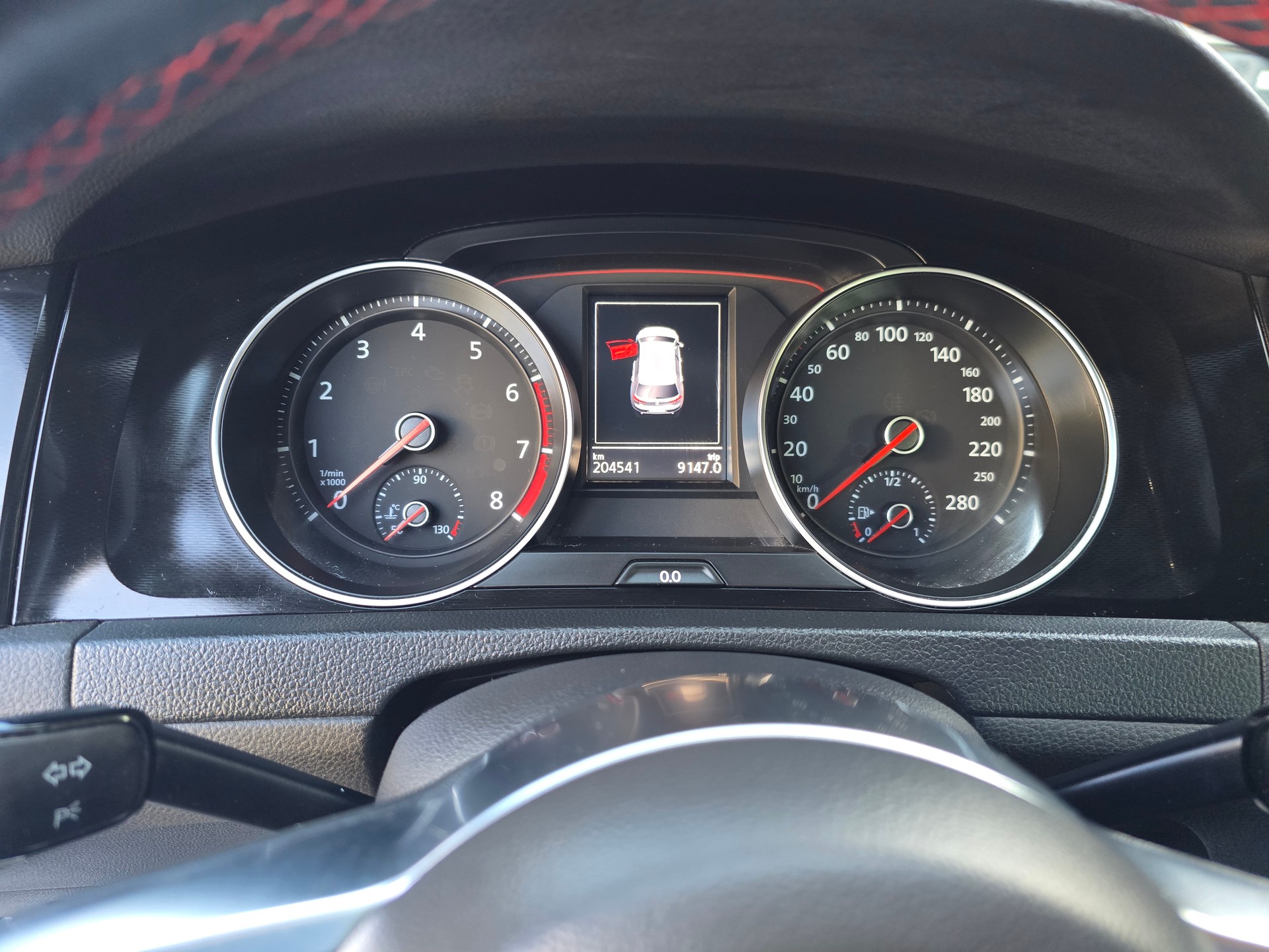 VW Golf 2.0 TSI GTI-image-18