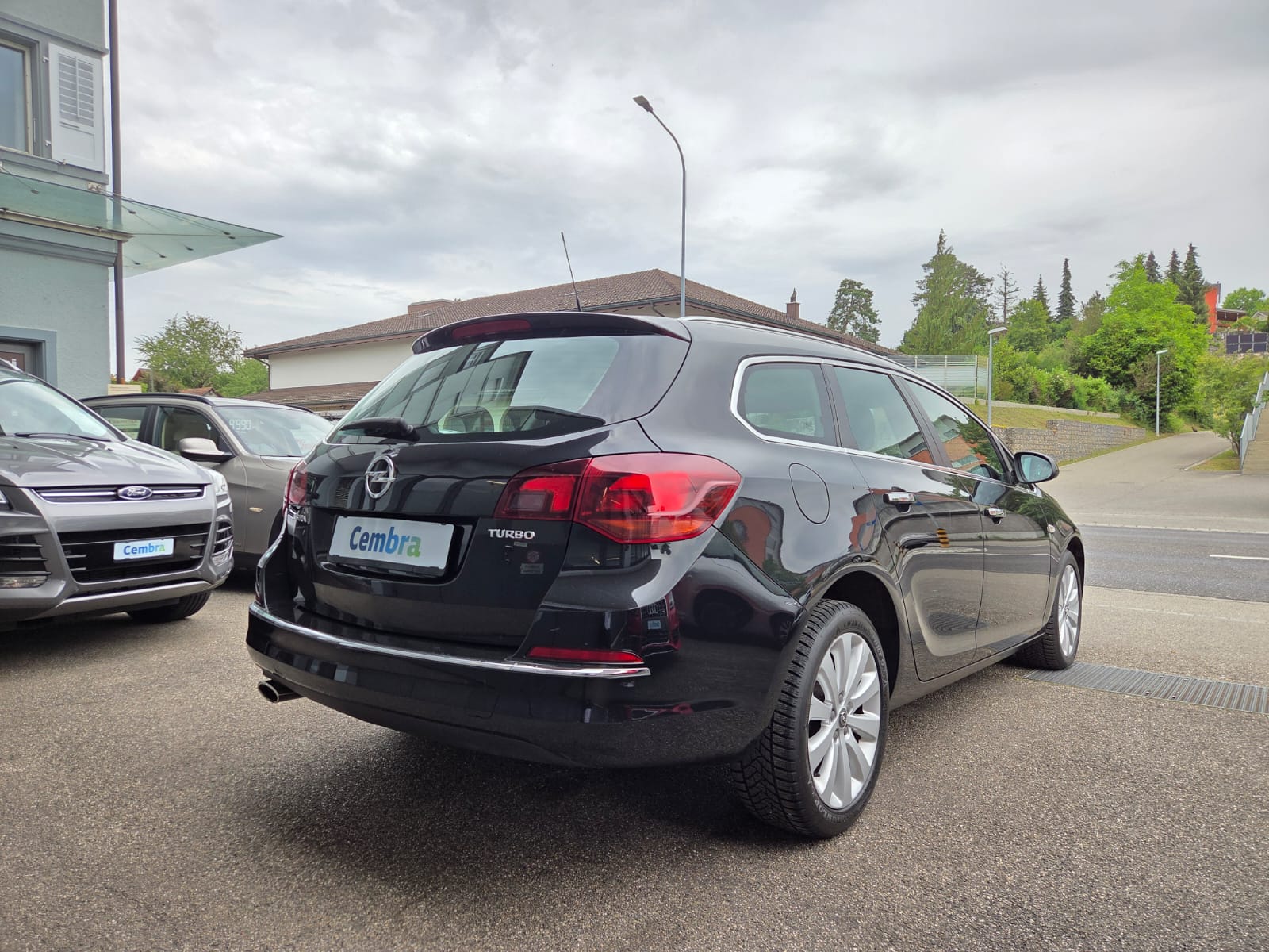 OPEL Astra SportsTourer 1.4i 16V Turbo Cosmo-image-4
