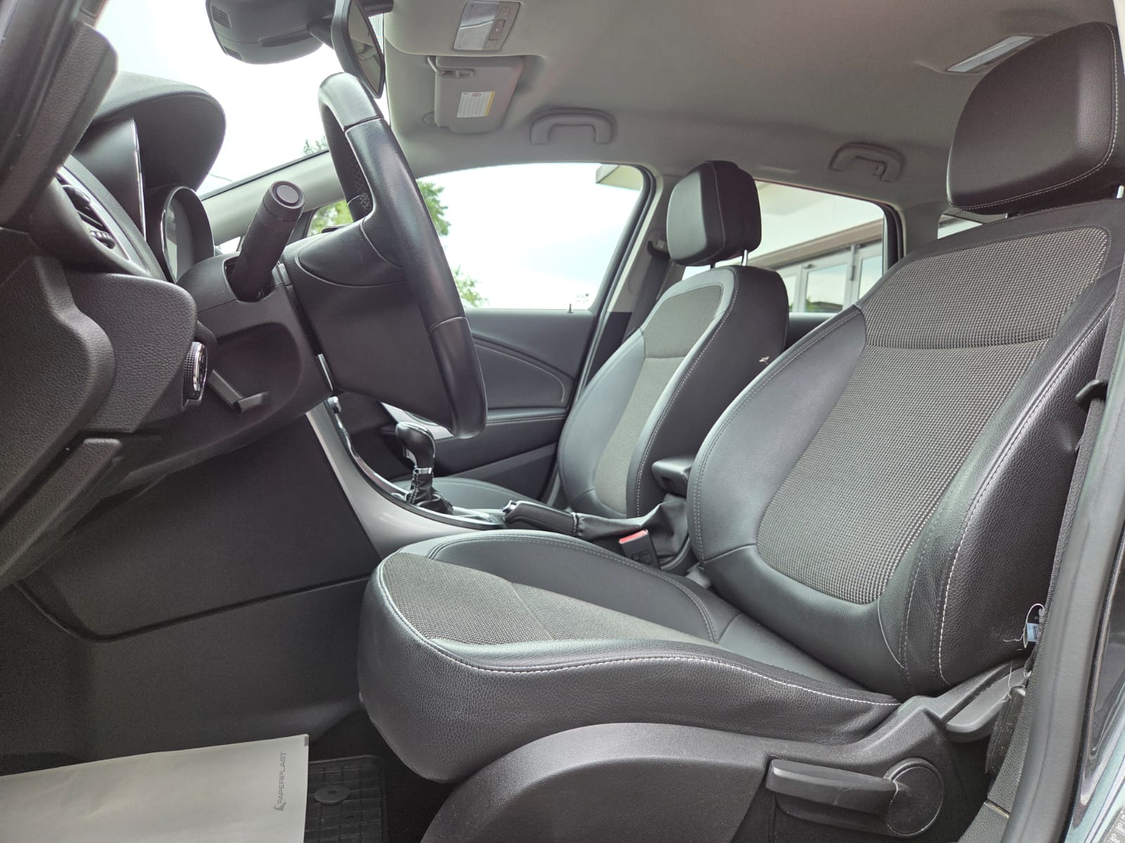 OPEL Astra SportsTourer 1.4i 16V Turbo Cosmo-image-9