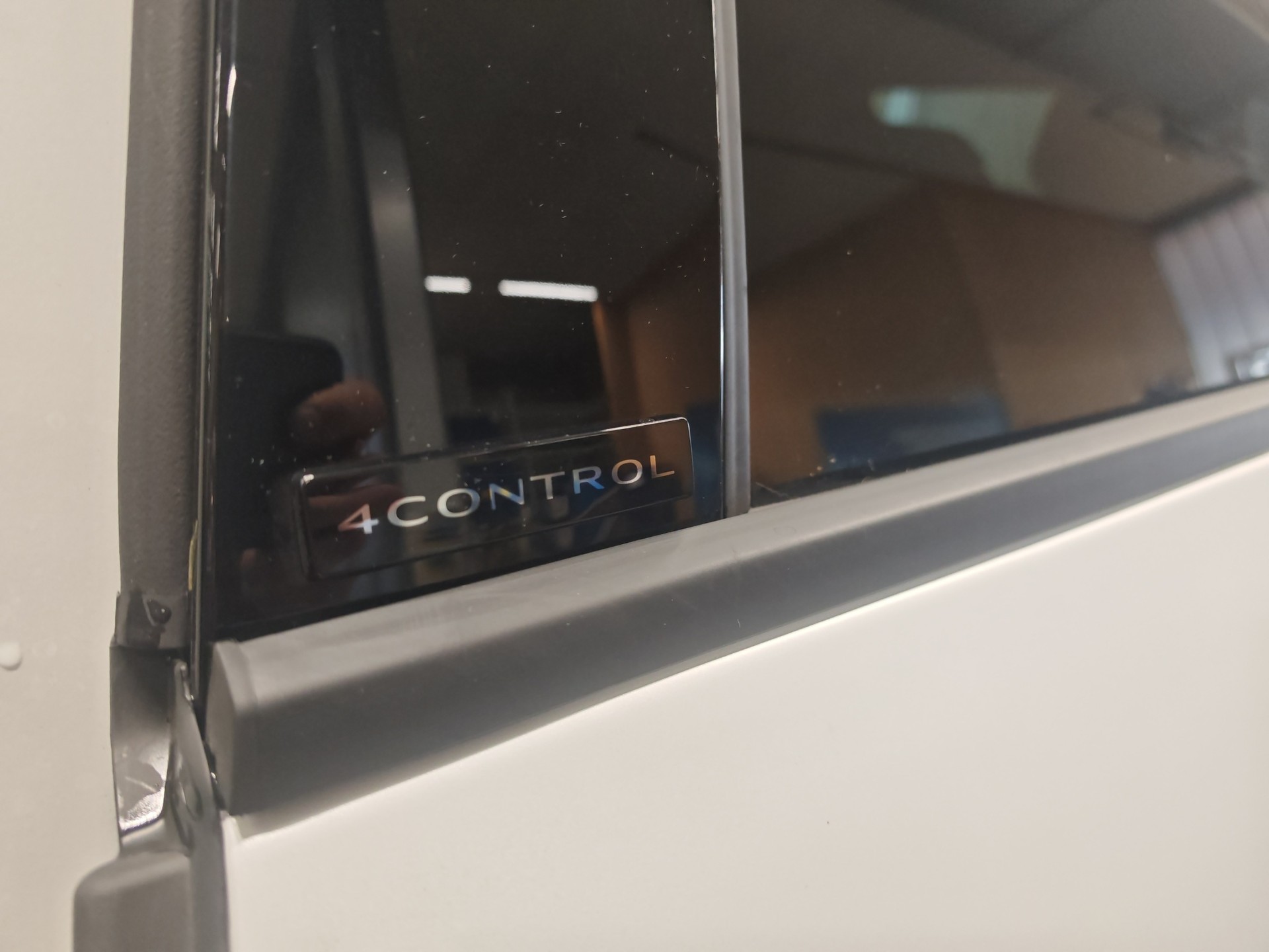 RENAULT Rafale 1.2 E-Tech Hybrid 200 Esprit Alpine-image-21