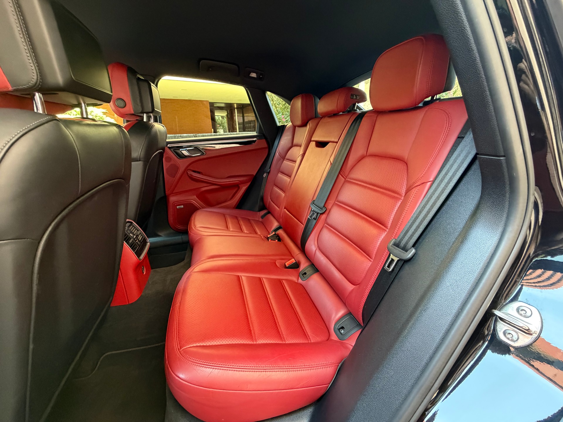 PORSCHE Macan S PDK-image-13