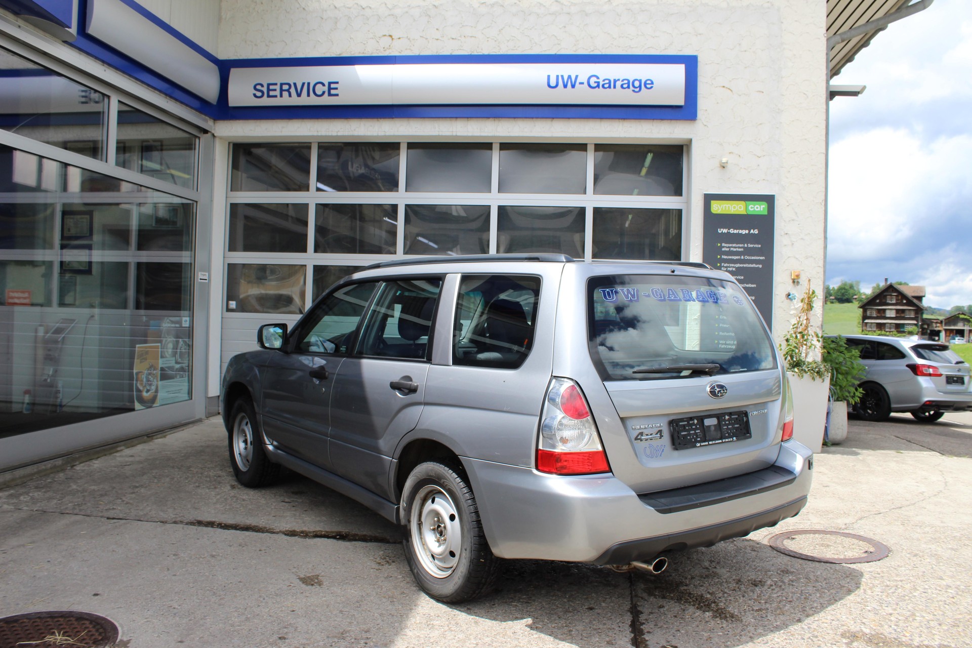 SUBARU Forester Station 2.0 X Swiss-image-4