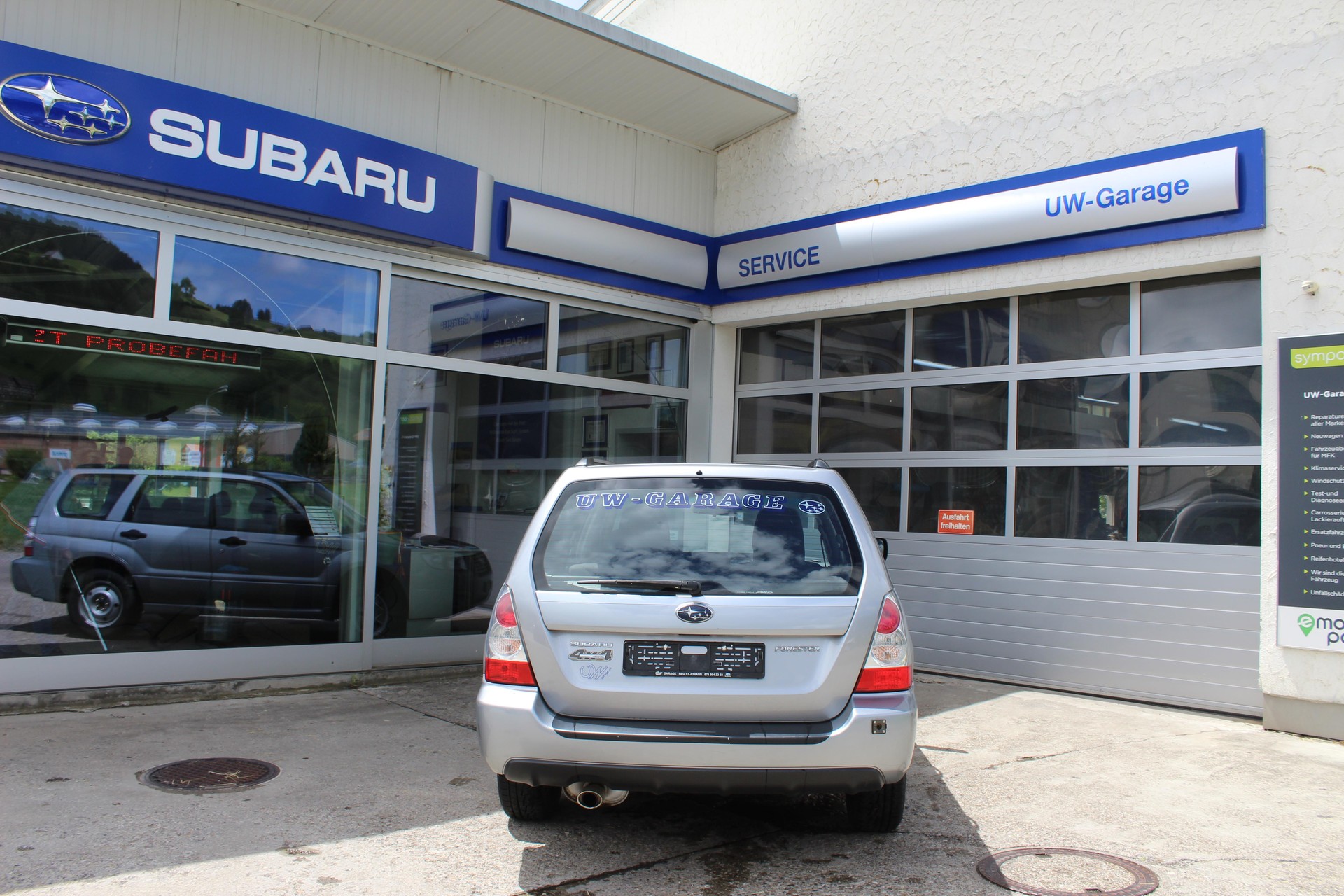 SUBARU Forester Station 2.0 X Swiss-image-3