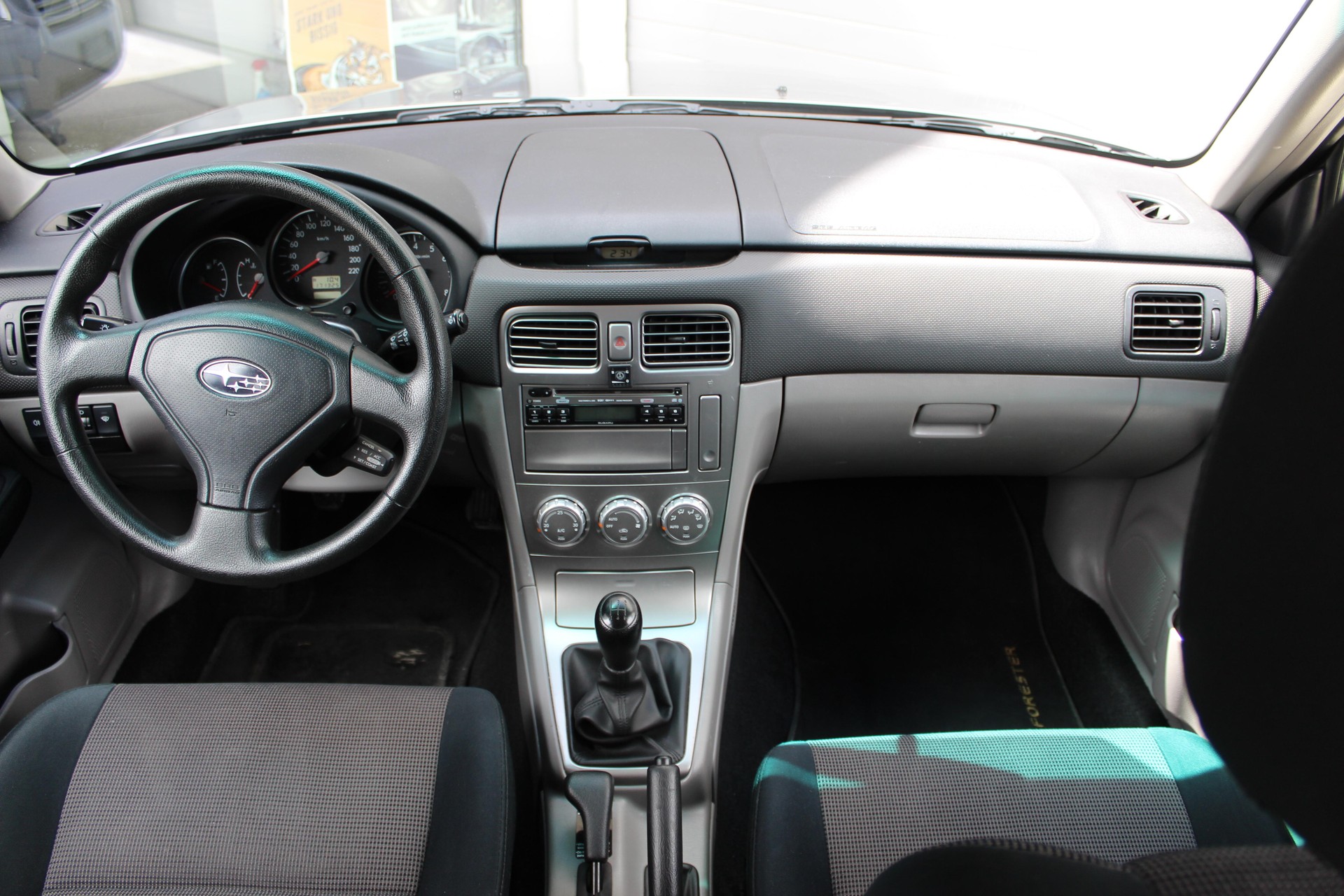 SUBARU Forester Station 2.0 X Swiss-image-8